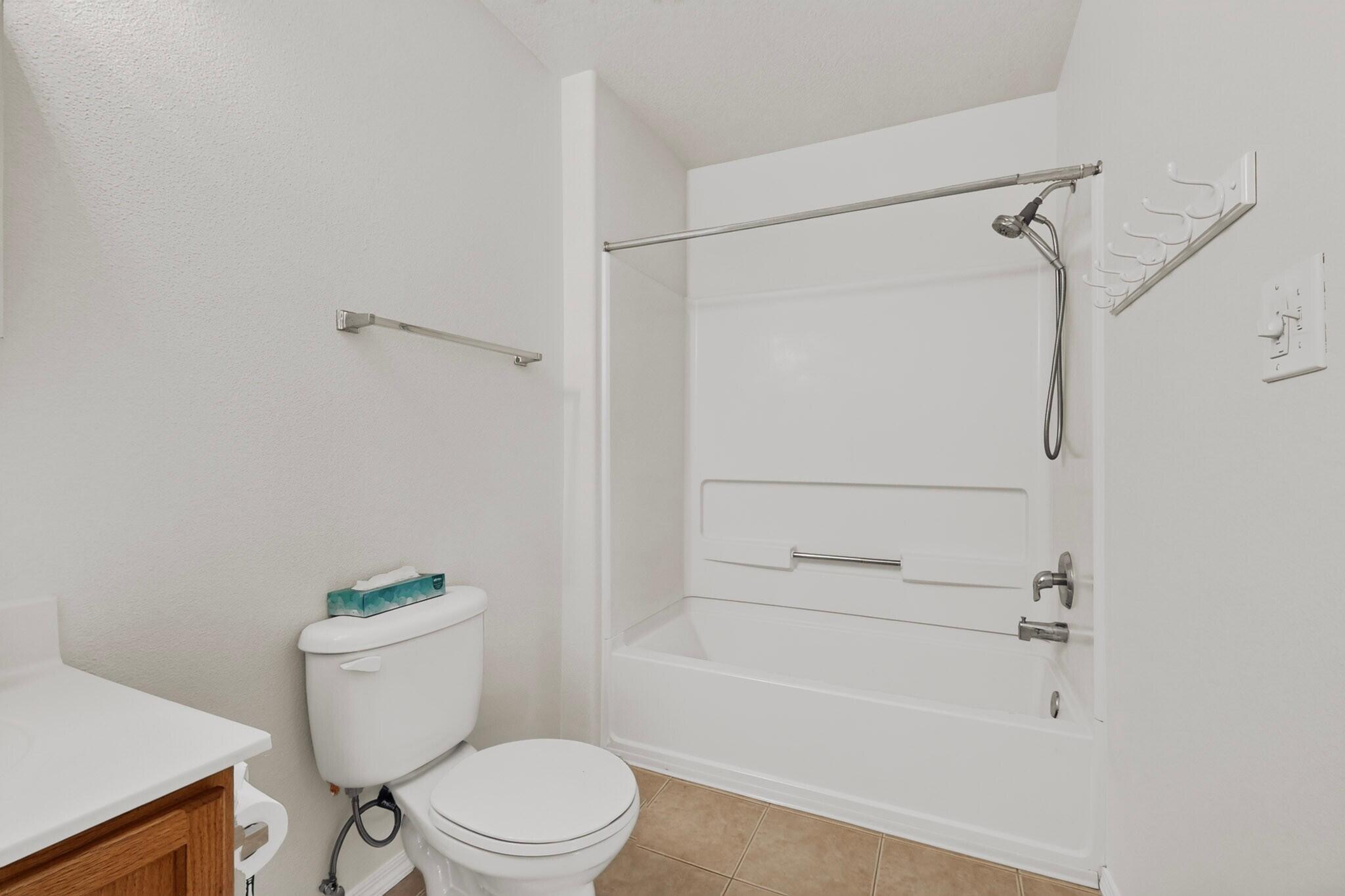 Photo 13 — 4970 Dream Dancer Drive NE