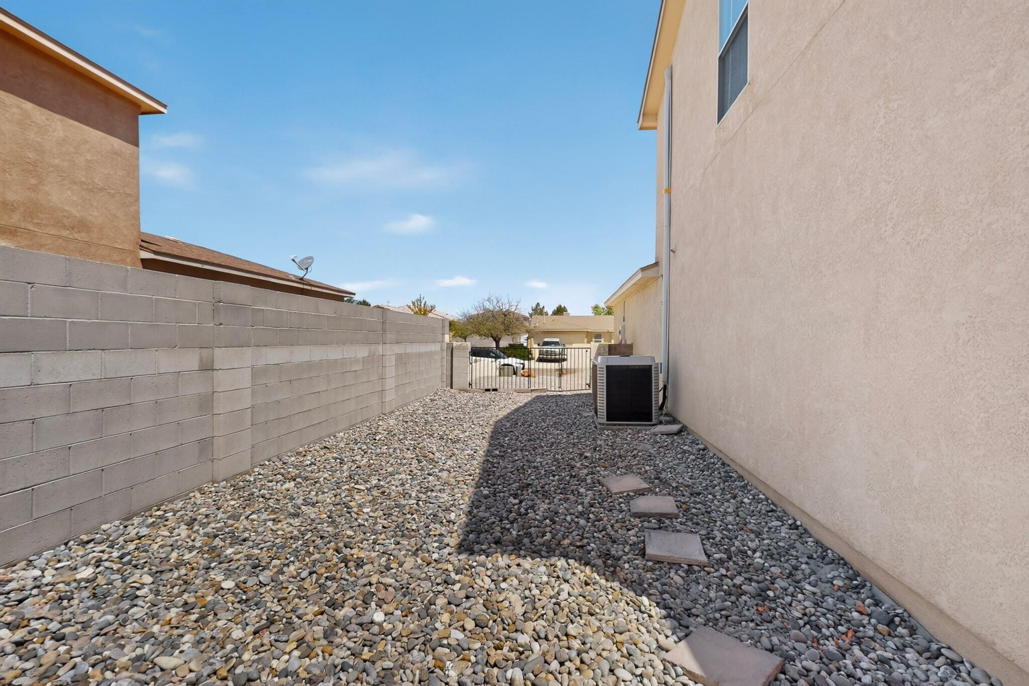 Photo 3 — 4970 Dream Dancer Drive NE
