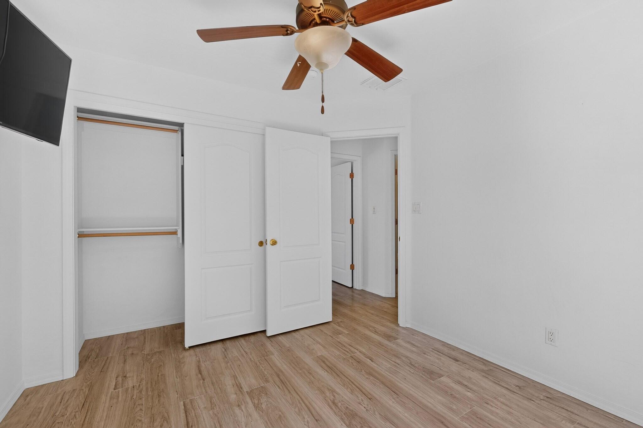 Photo 19 — 2104 San Venito Road NW