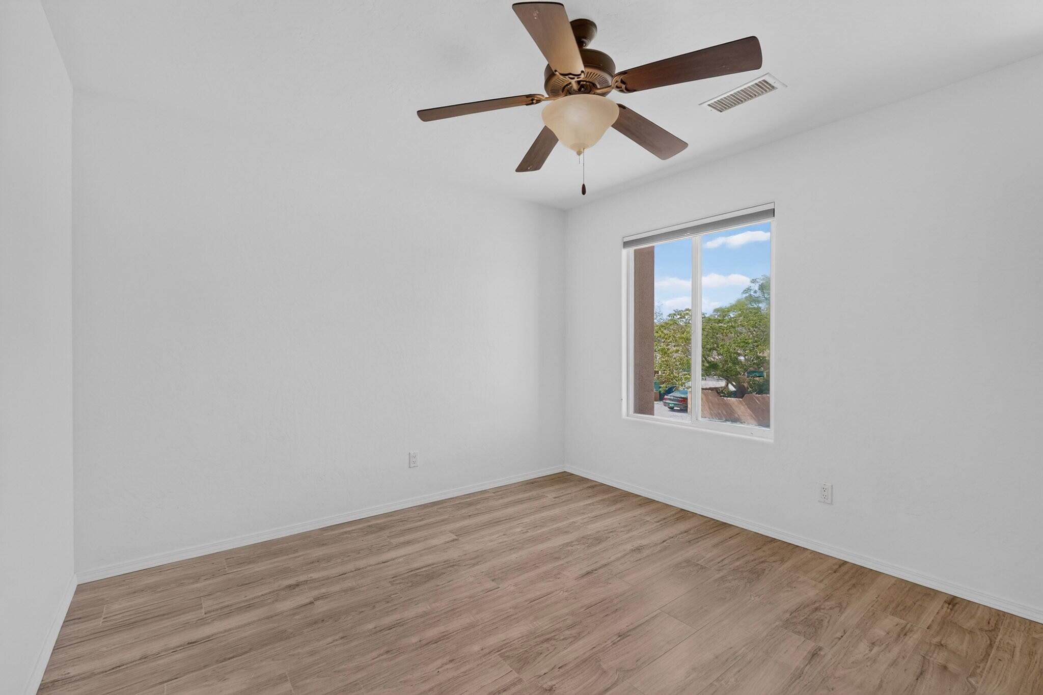 Photo 16 — 2104 San Venito Road NW