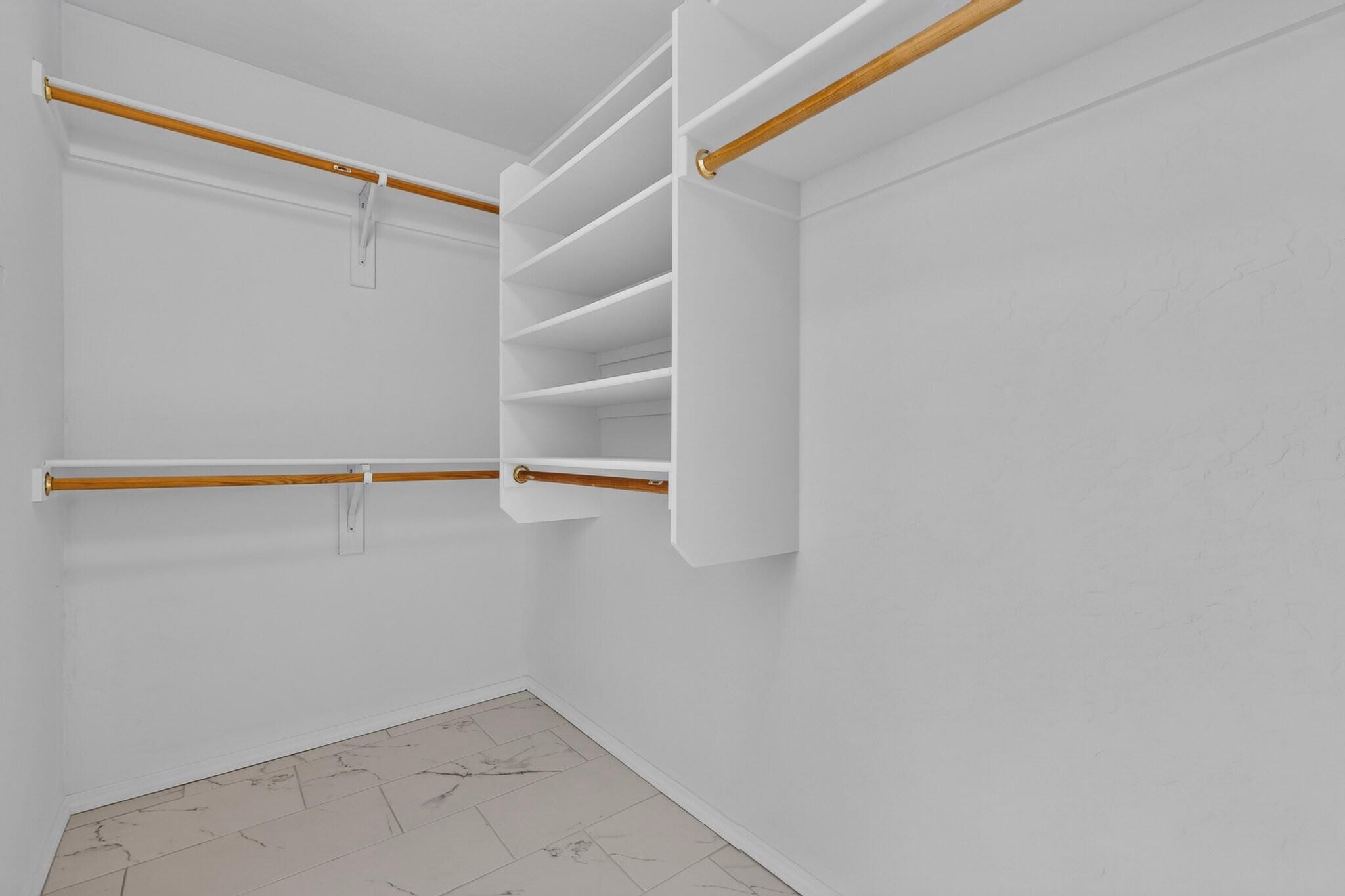 Photo 13 — 2104 San Venito Road NW