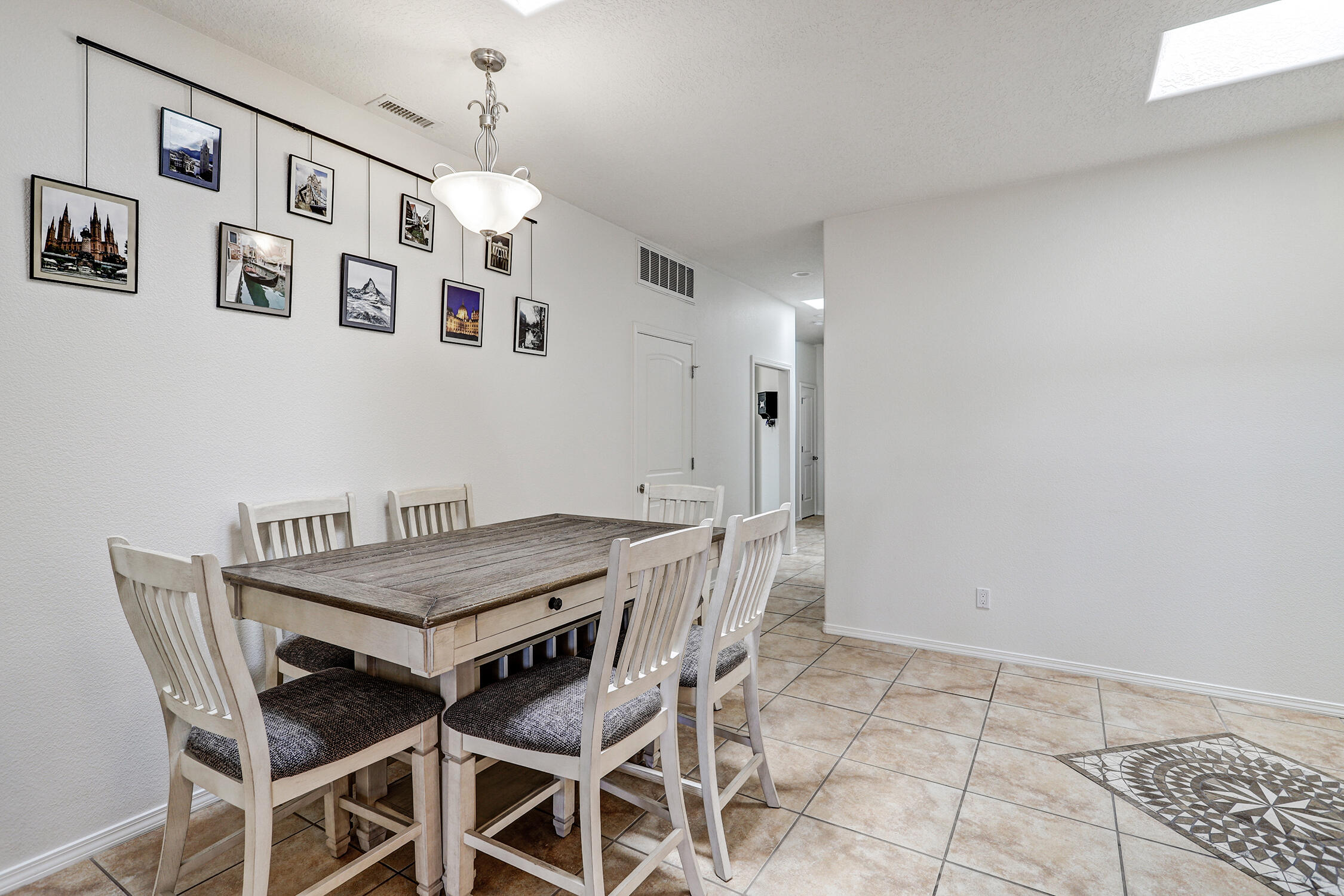 Photo 14 — 5536 Costa Garraf Road NW