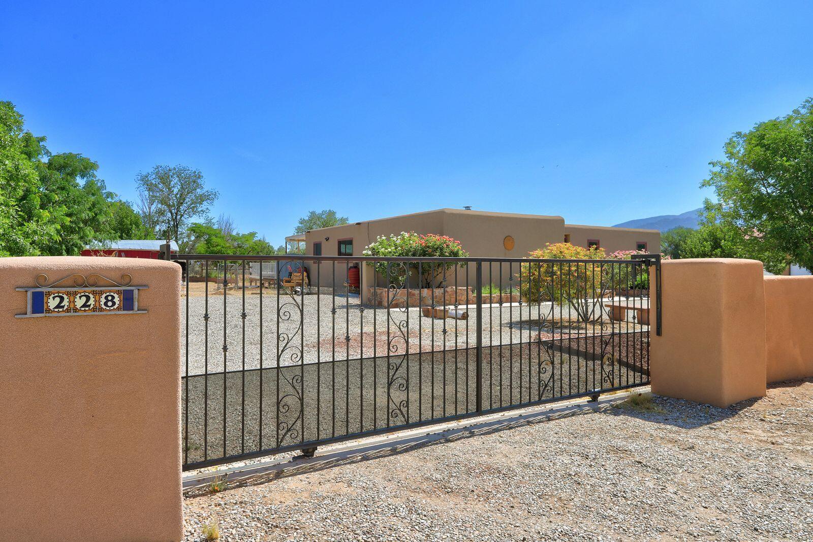 Photo 2 — 228 Los Manzanos Road