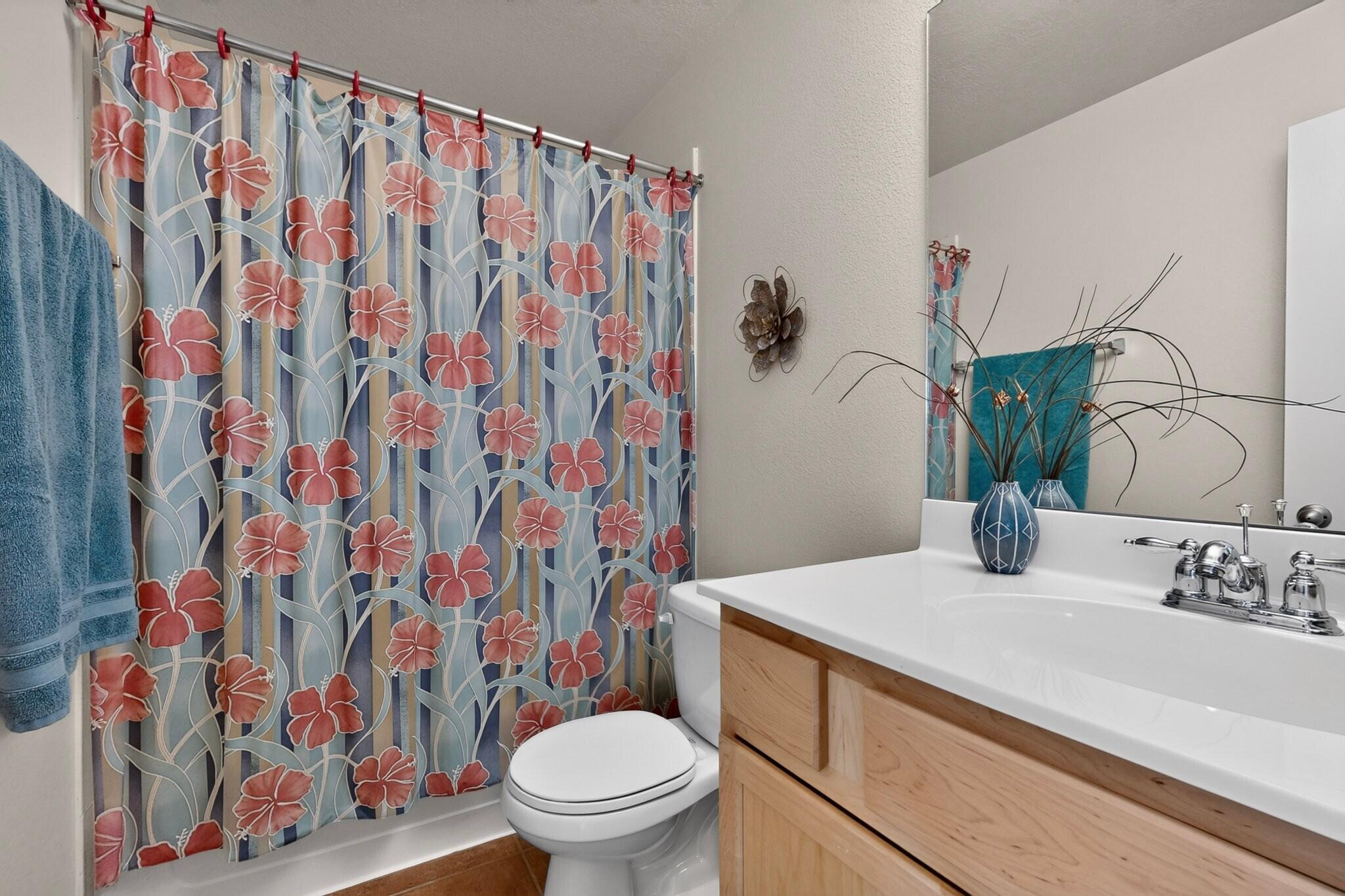 Photo 13 — 12536 Woodland Avenue NE