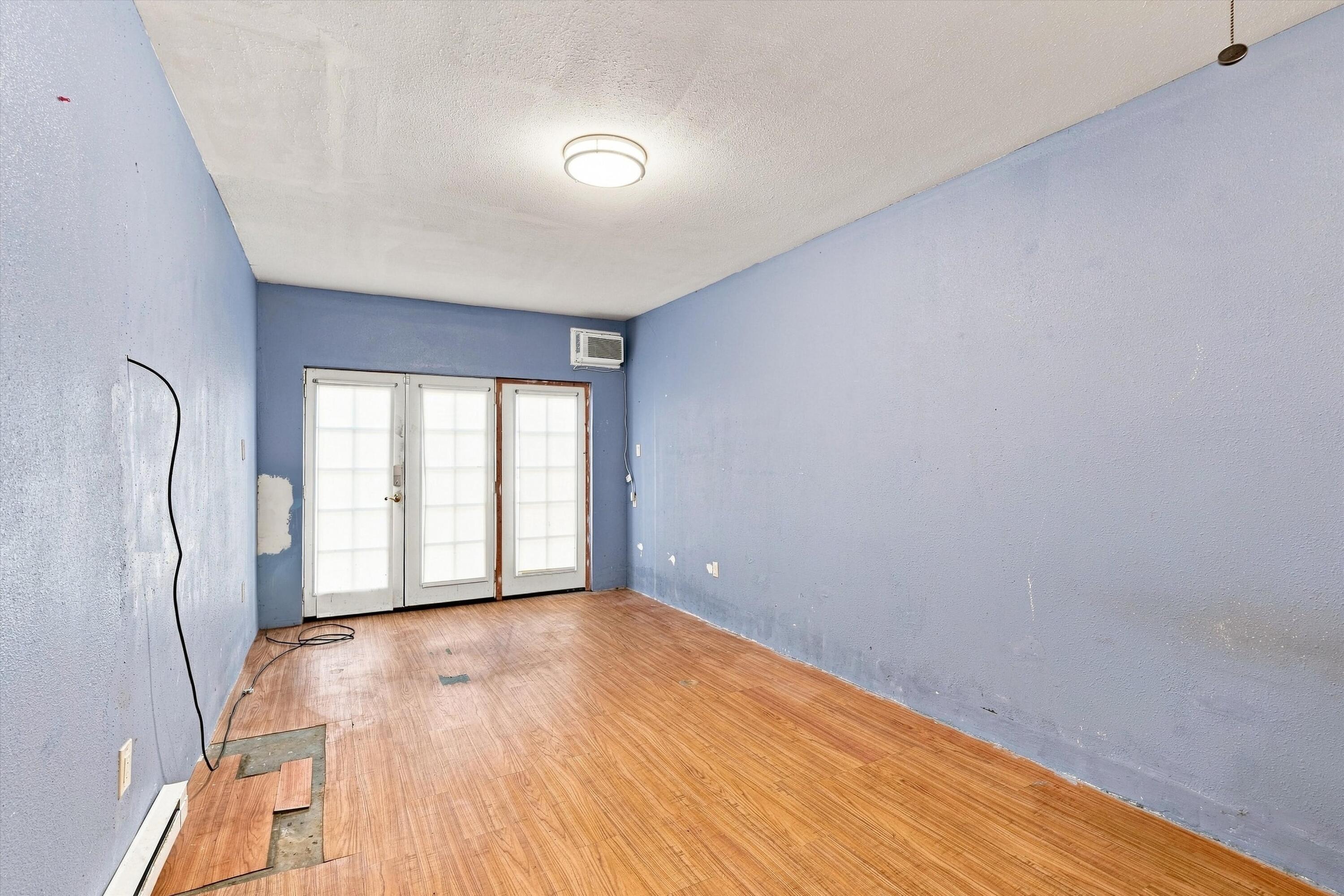 Photo 20 — 3413 Abbey Court NW