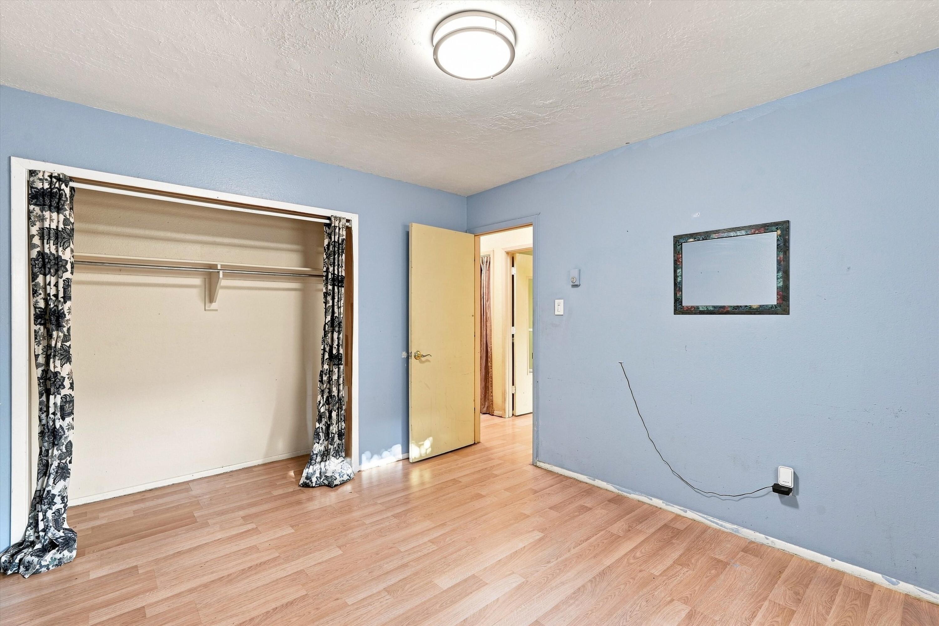 Photo 14 — 3413 Abbey Court NW