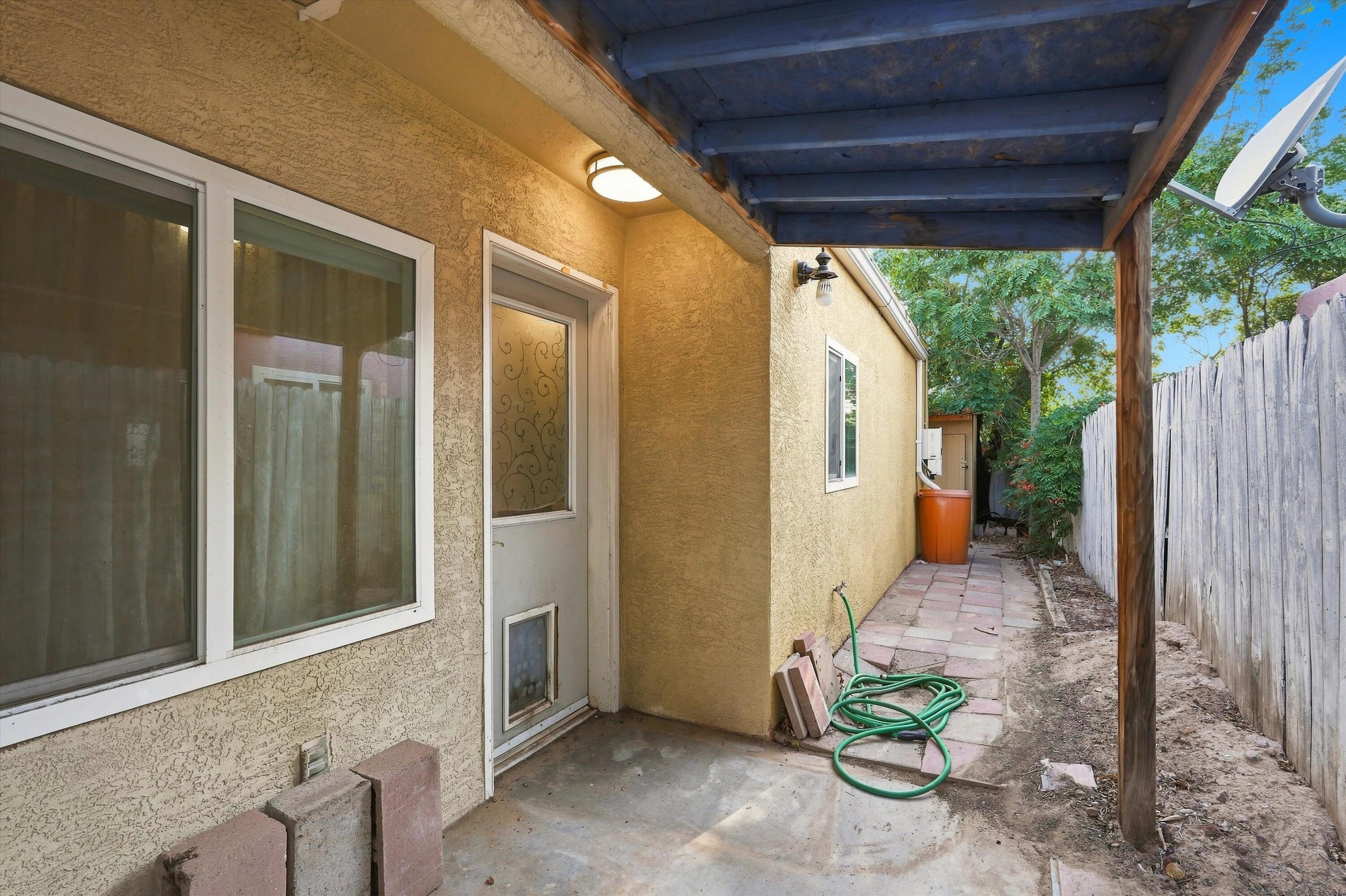 Photo 6 — 3413 Abbey Court NW