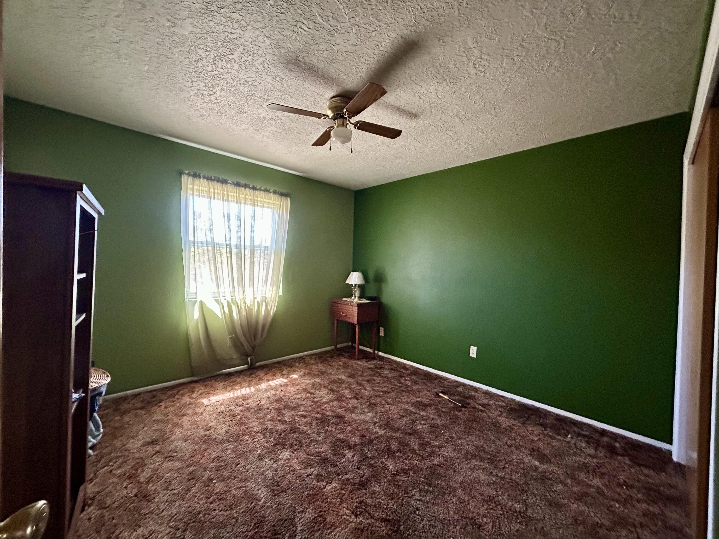 Photo 5 — 825 La Luz Drive SW