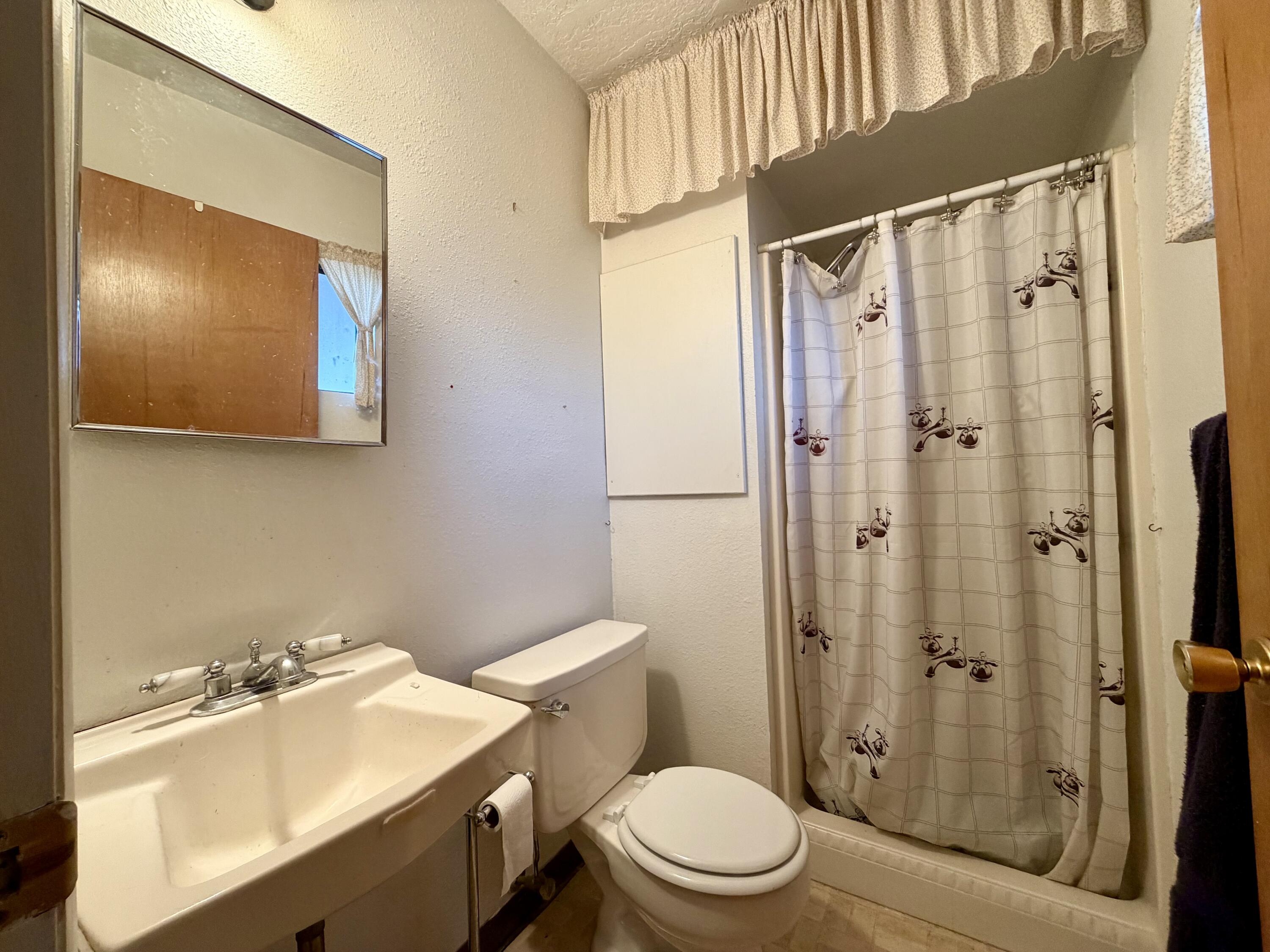 Photo 2 — 825 La Luz Drive SW