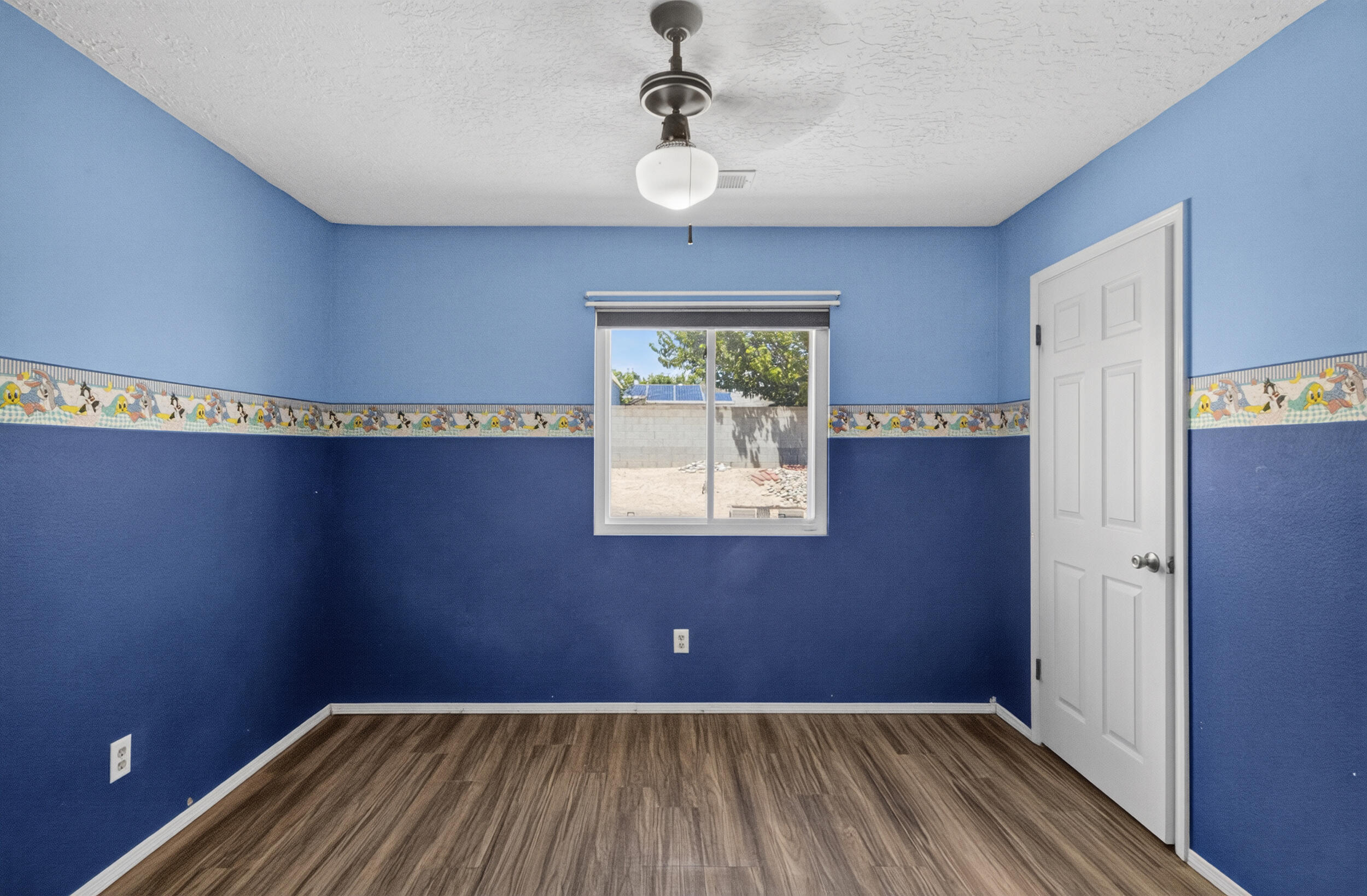Photo 11 — 612 Hood Road SE