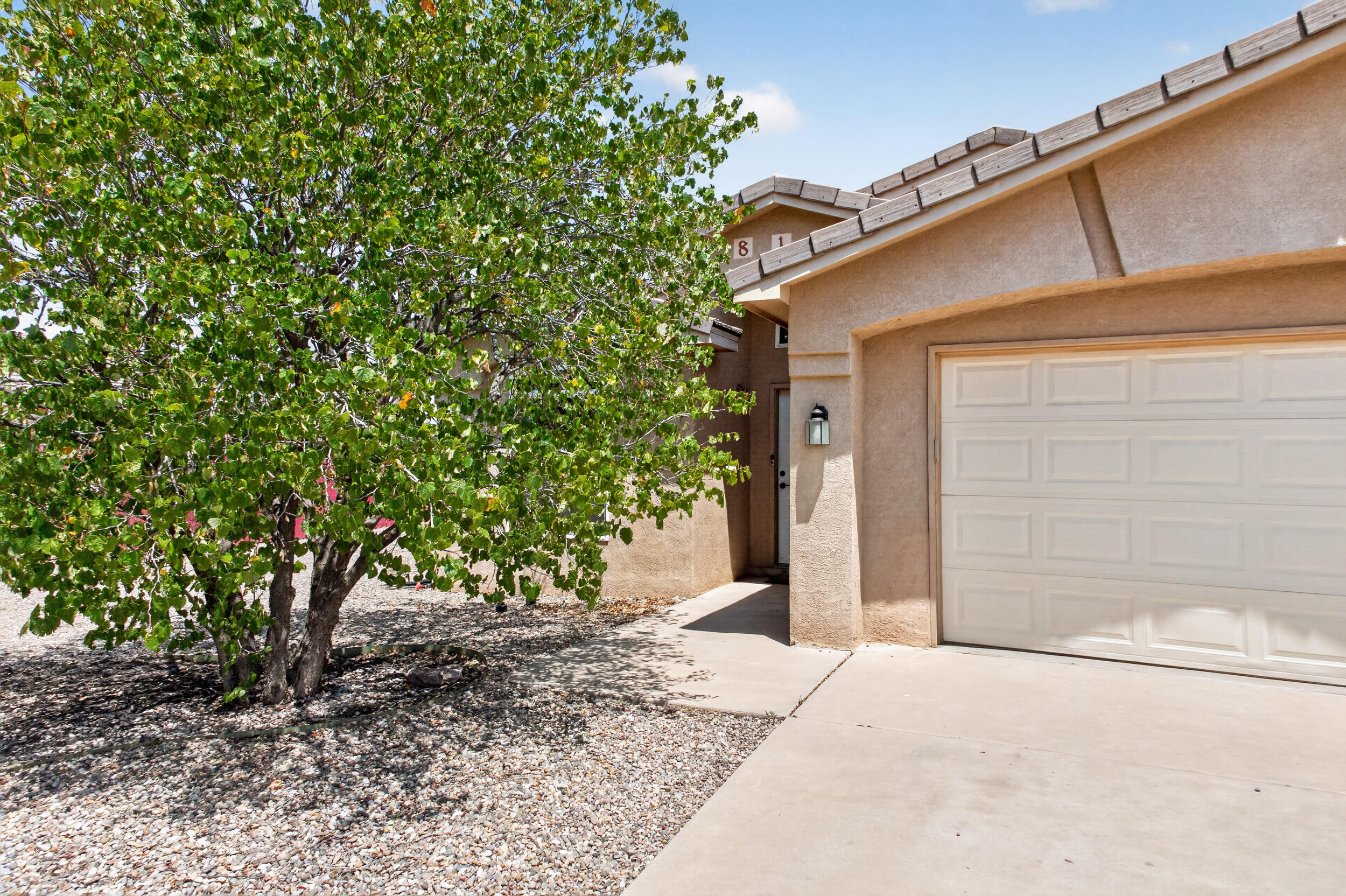 Photo 4 — 817 Frederico Boulevard