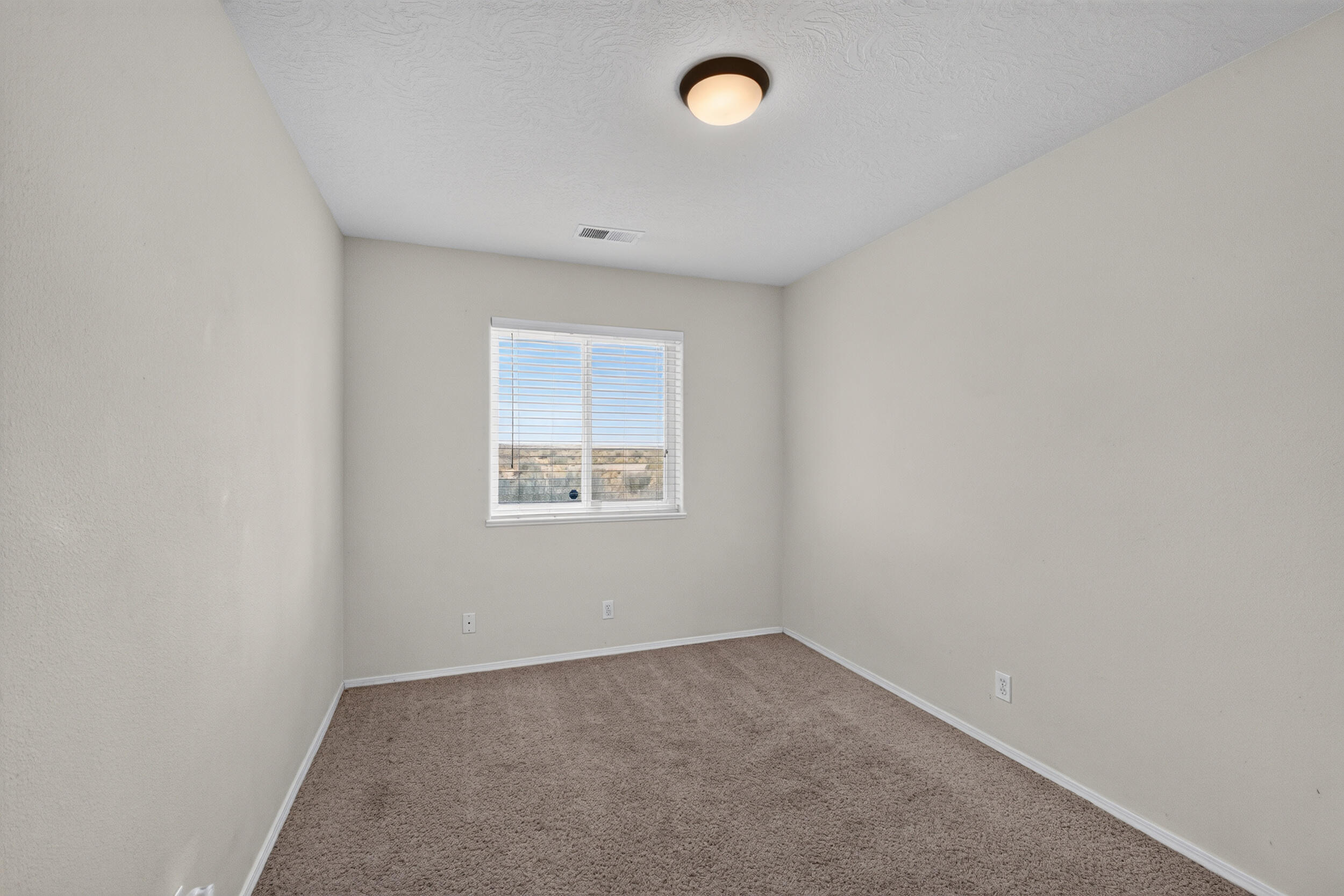 Photo 6 — 817 Frederico Boulevard