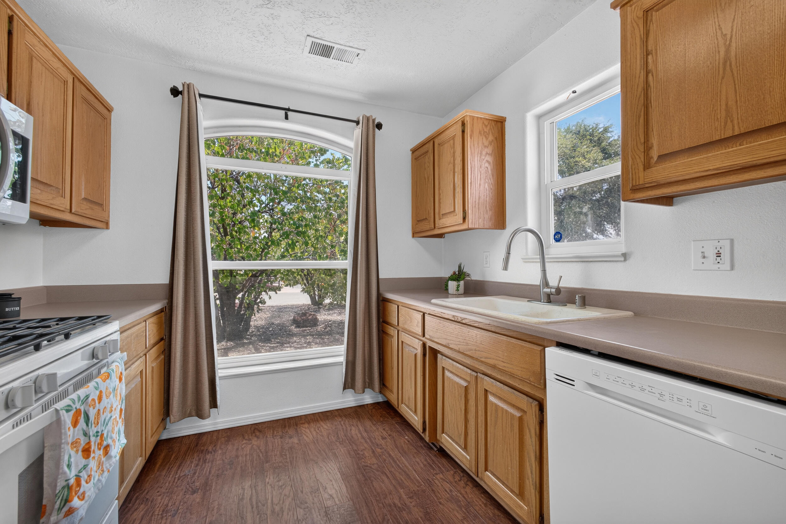 Photo 15 — 817 Frederico Boulevard