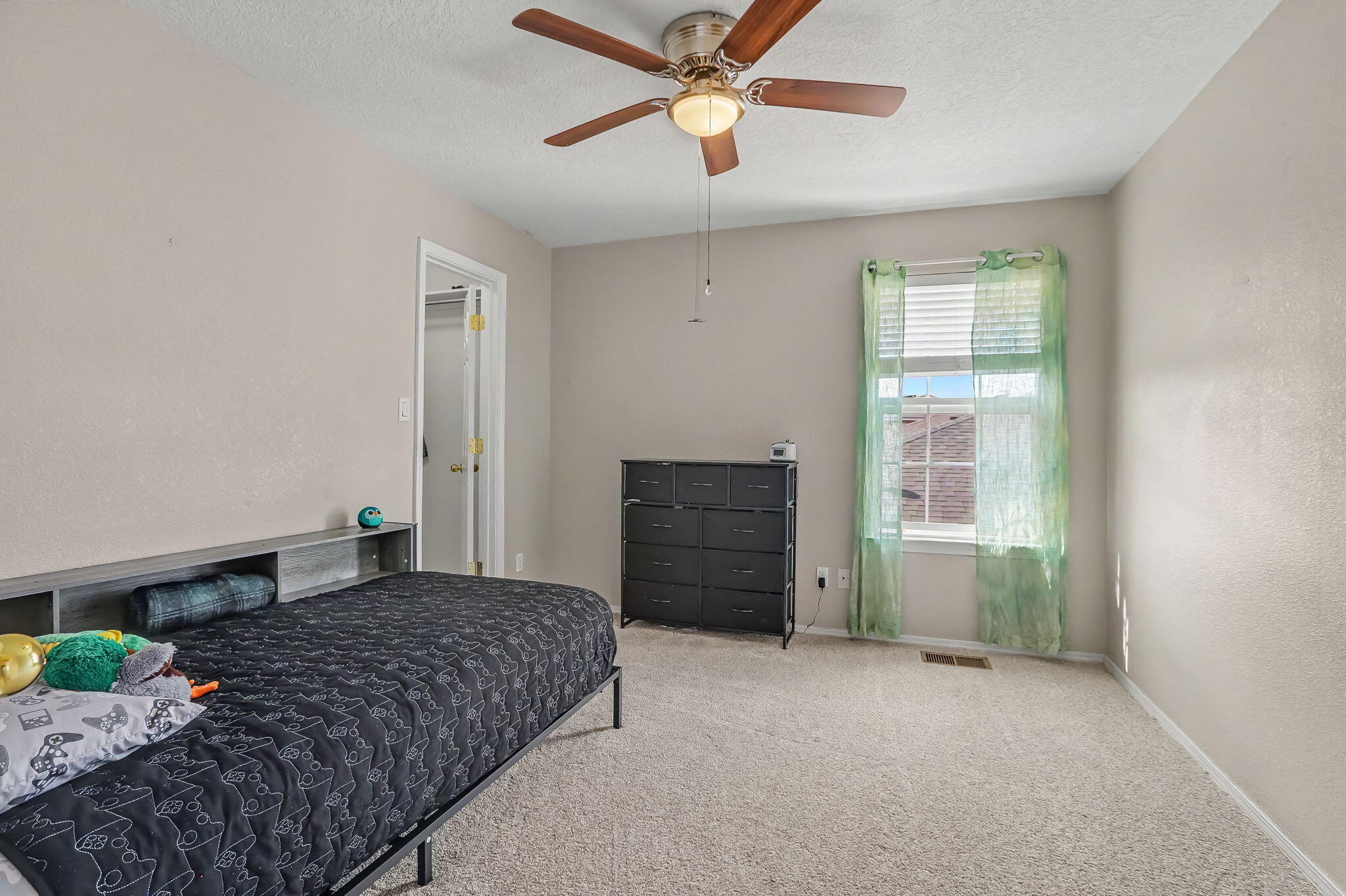 Photo 10 — 10232 Ventana Hills Road NW