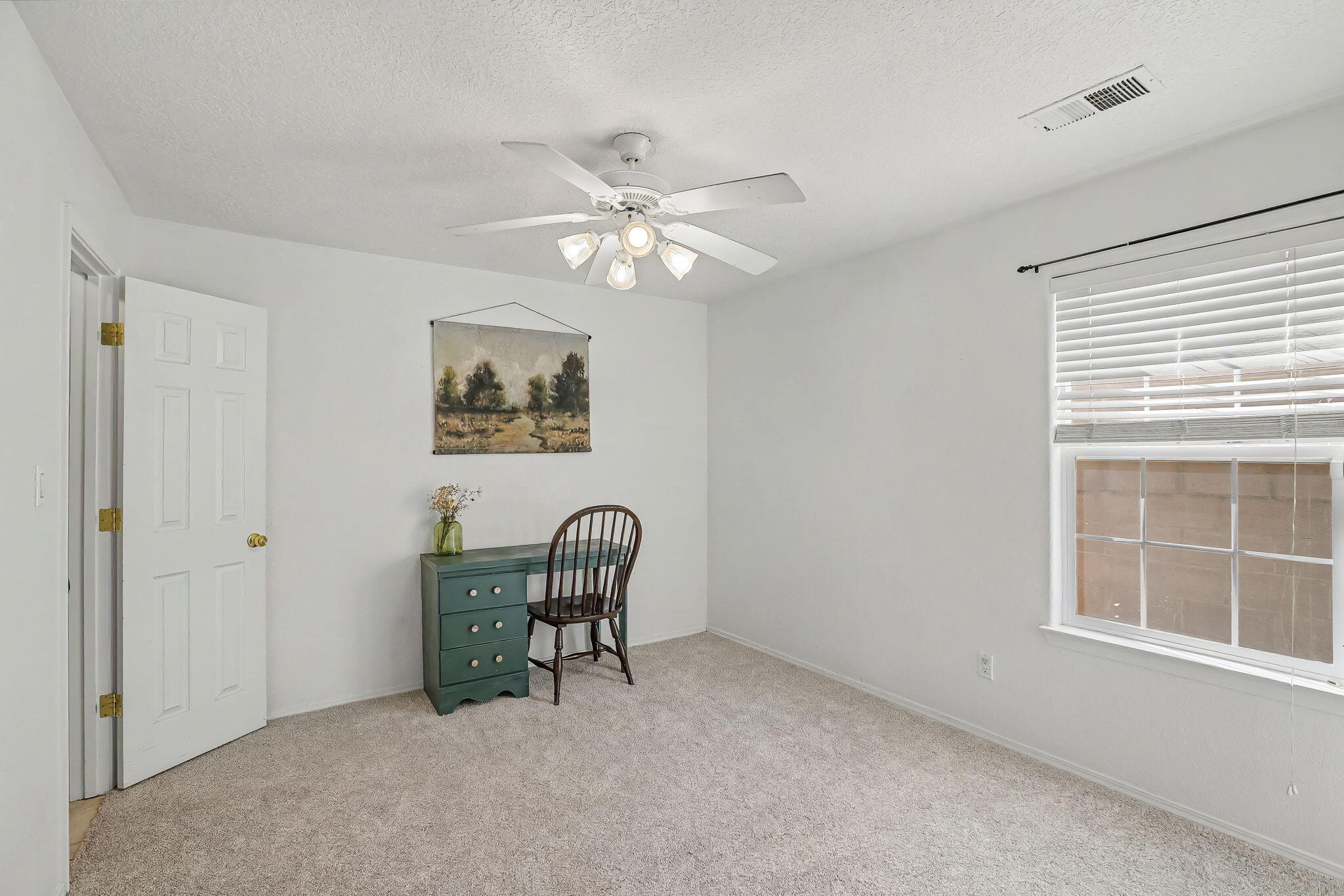 Photo 11 — 10232 Ventana Hills Road NW