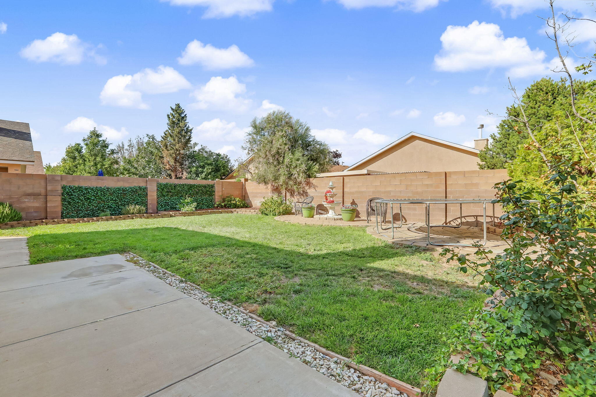 Photo 16 — 10232 Ventana Hills Road NW