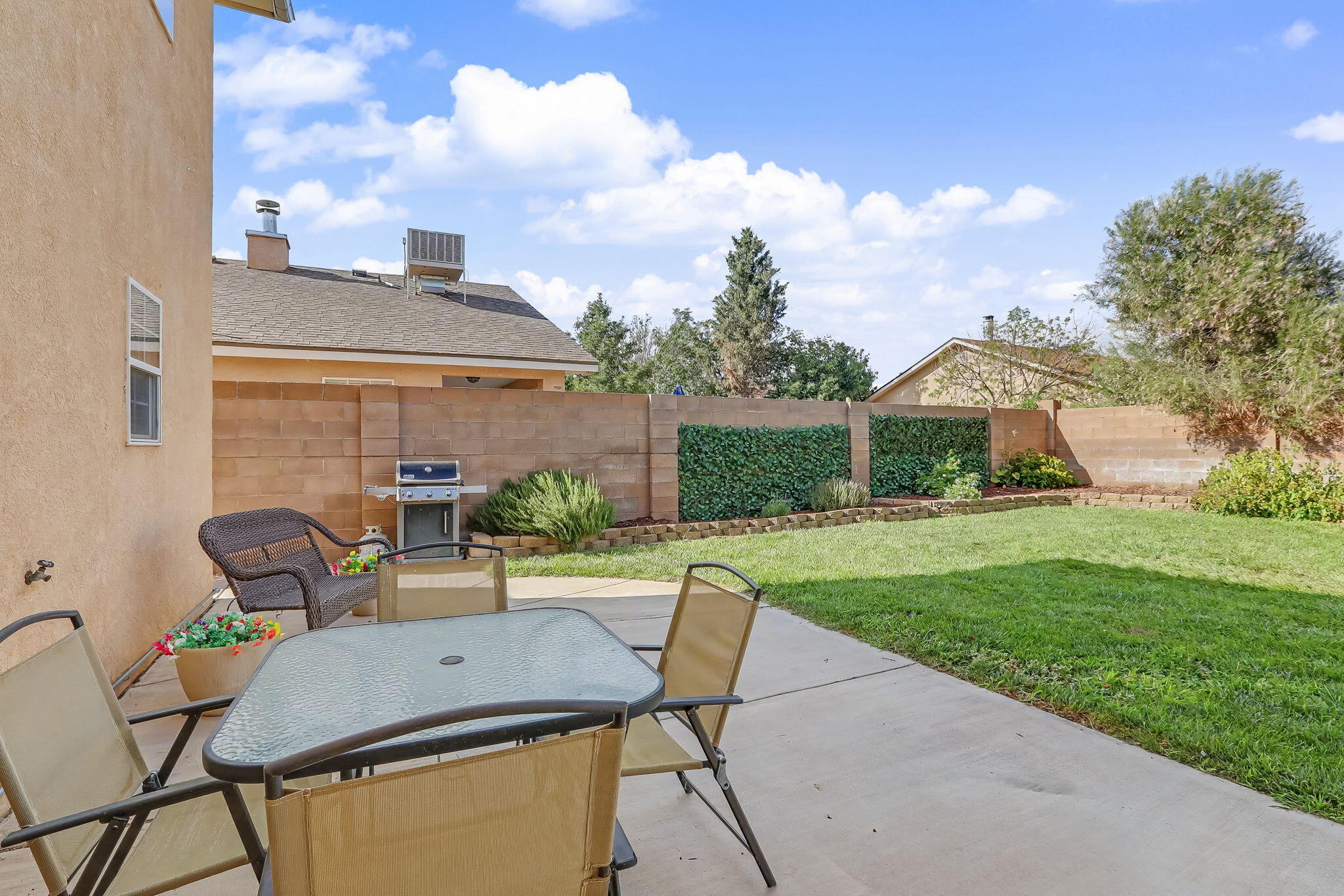 Photo 19 — 10232 Ventana Hills Road NW