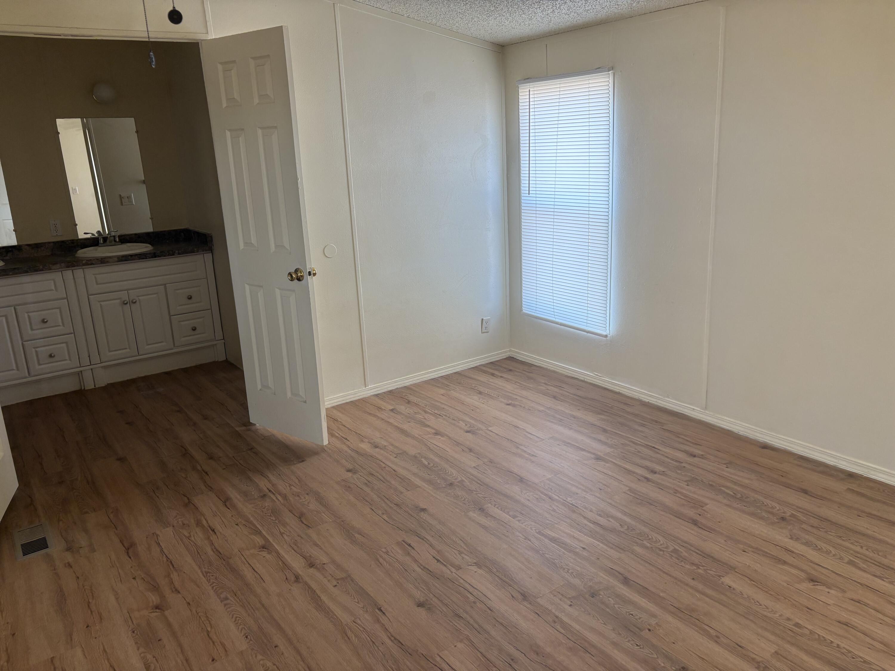 Photo 8 — 35 Barela Road