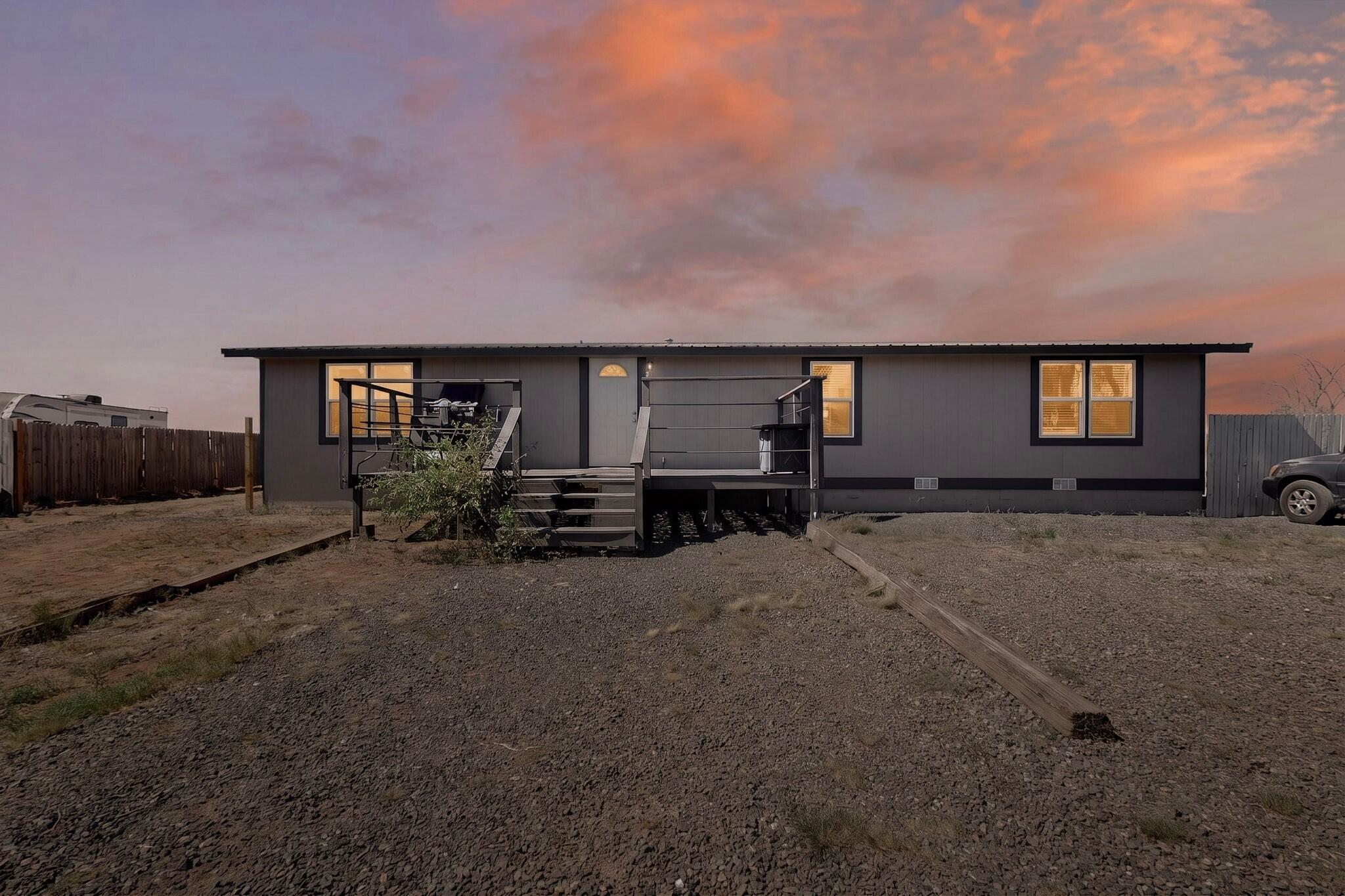 31 Sandia Street, Moriarty, NM 87035