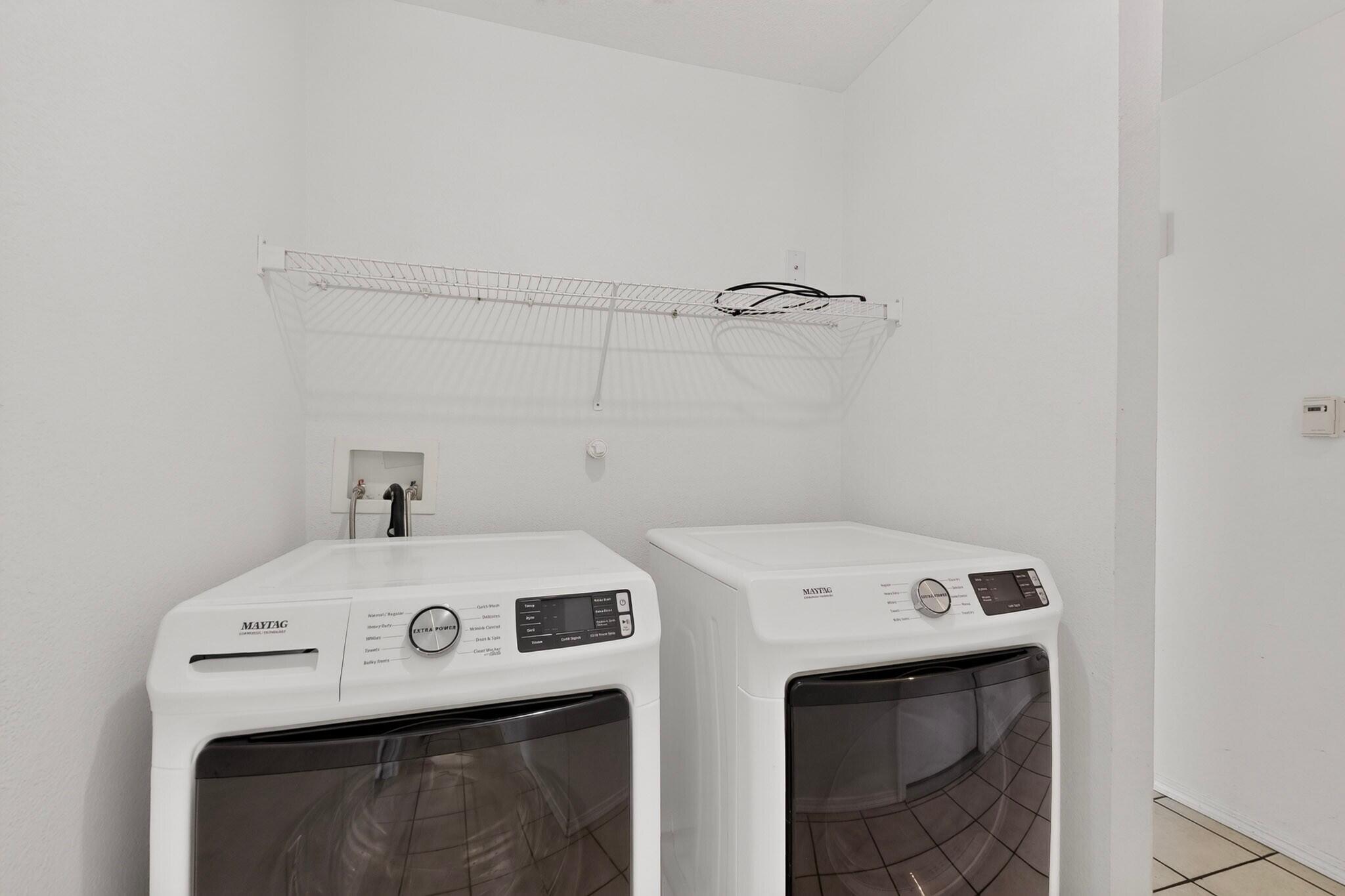 Photo 7 — 535 De Soto Street SE