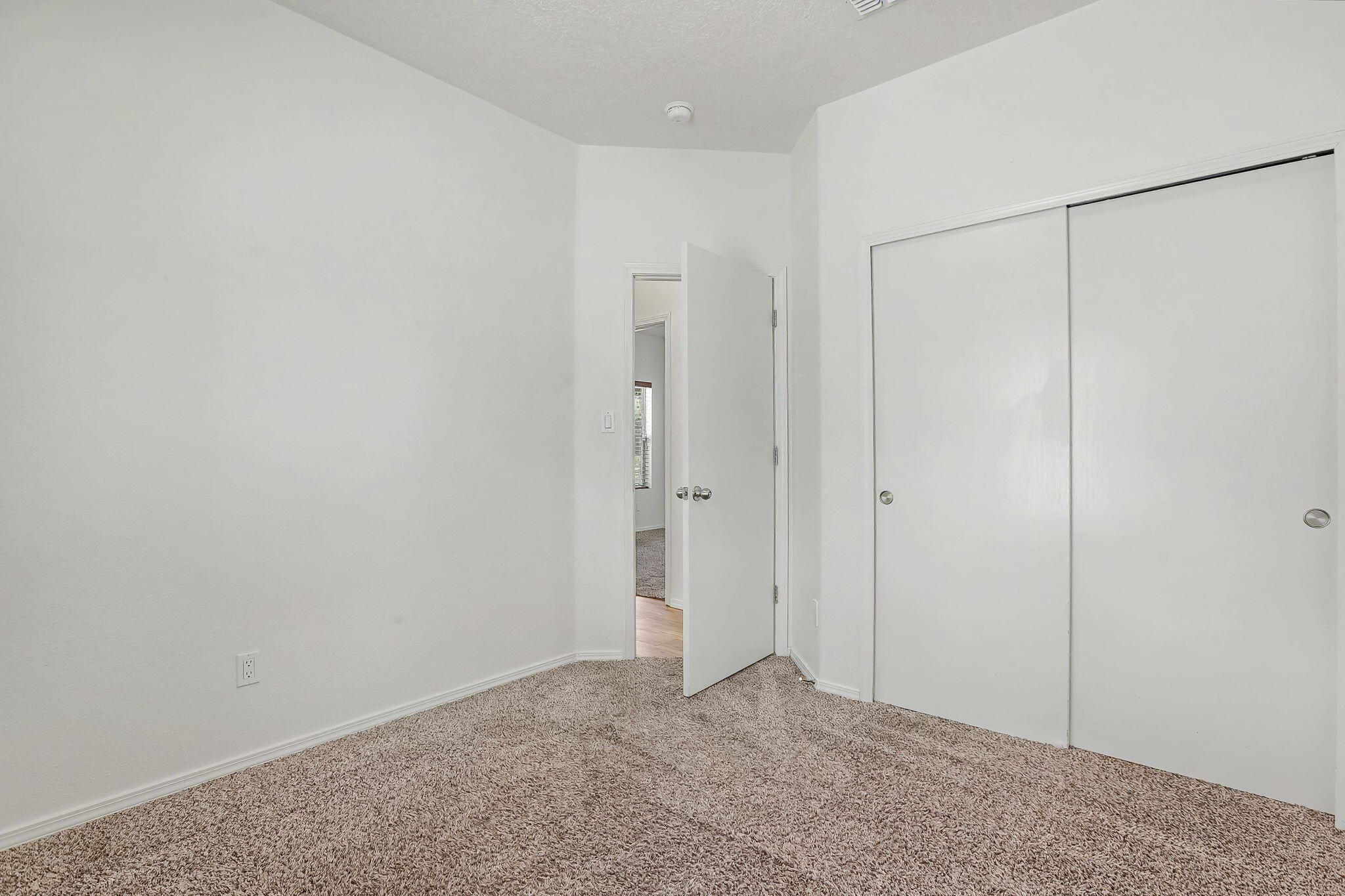 Photo 15 — 4601 Cayetana Place NW