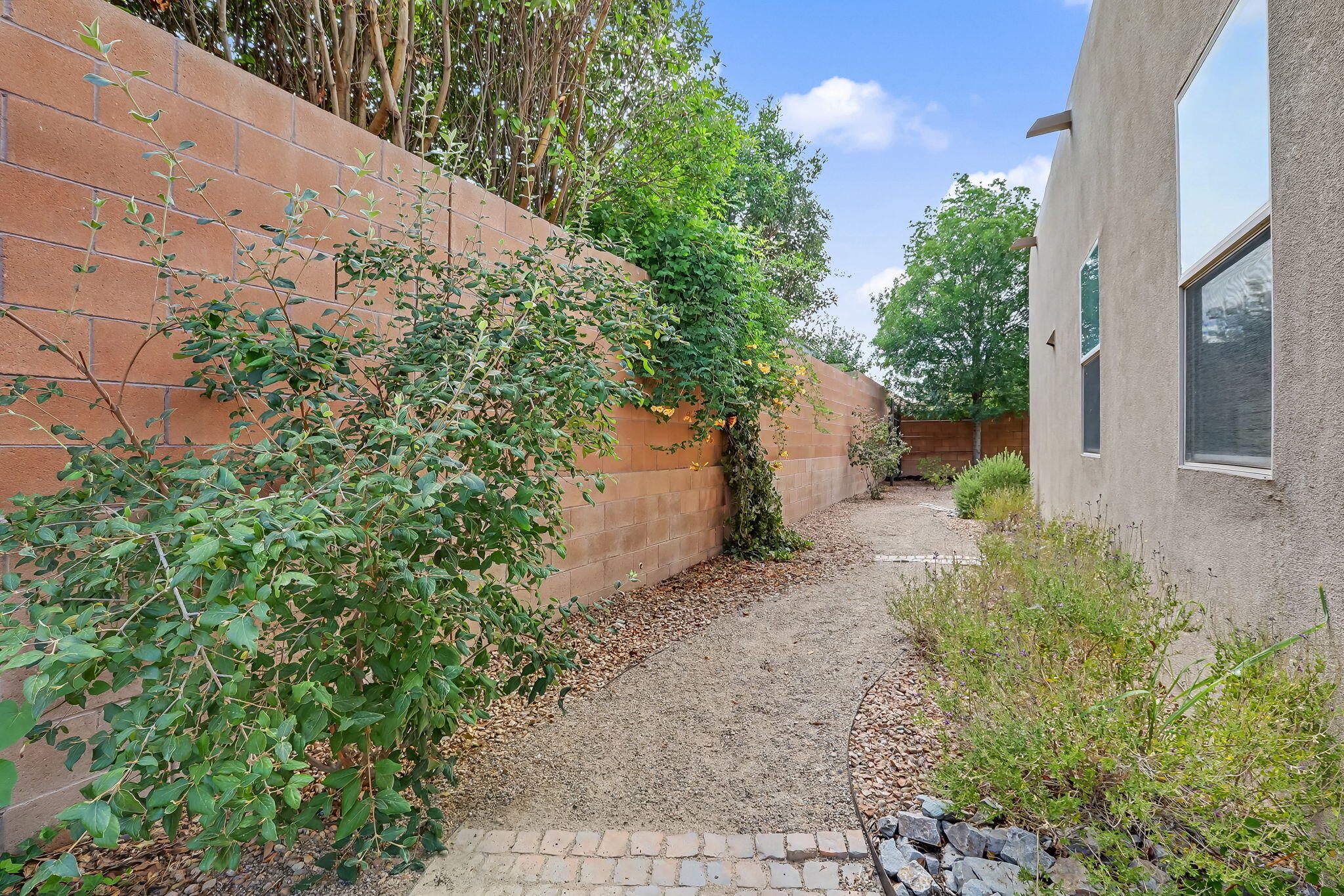 Photo 4 — 4601 Cayetana Place NW
