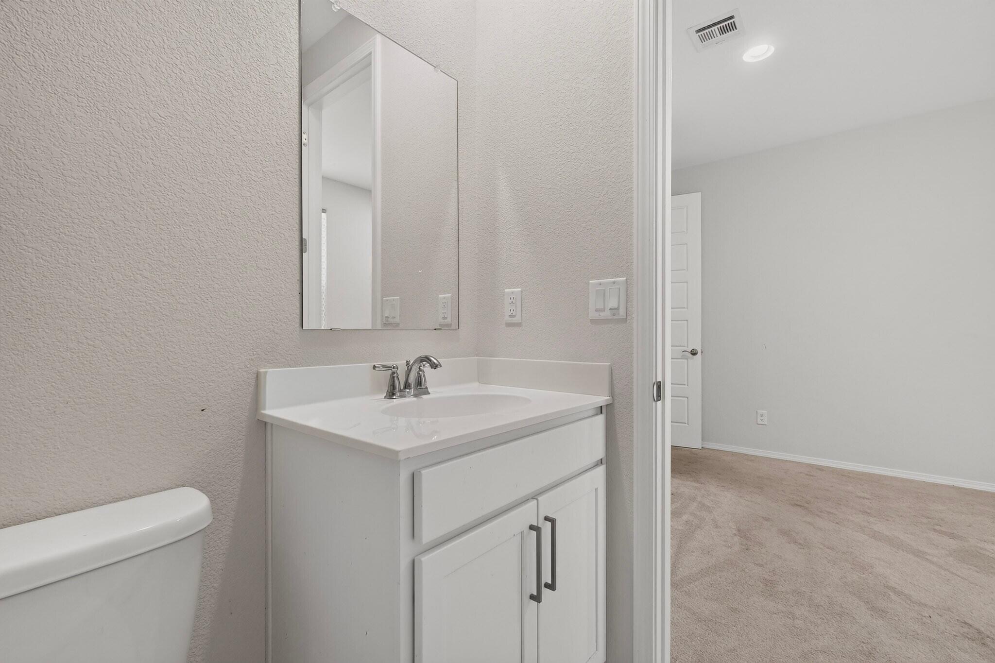 Photo 20 — 8344 Twain Way NW