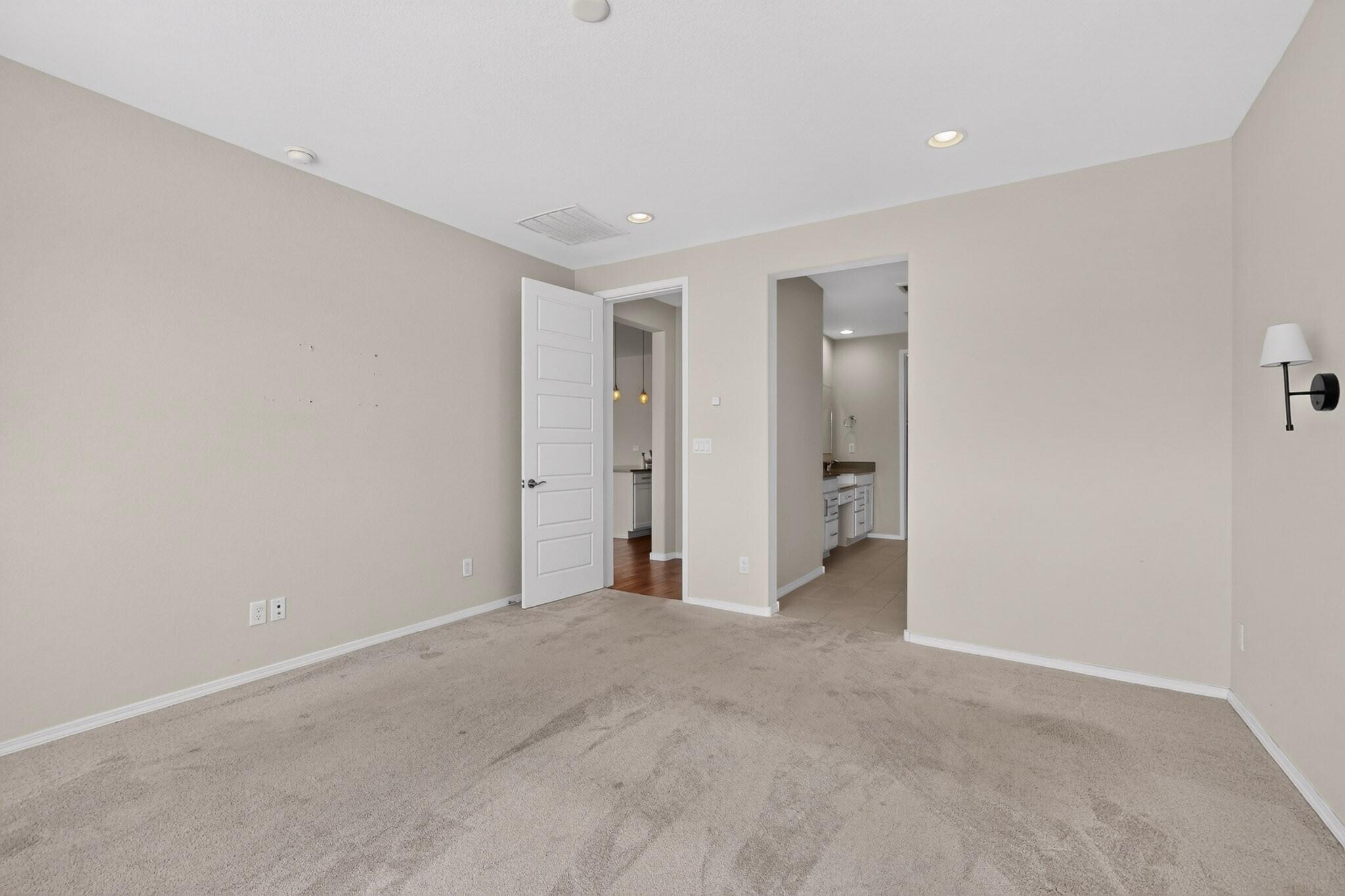 Photo 20 — 8344 Twain Way NW