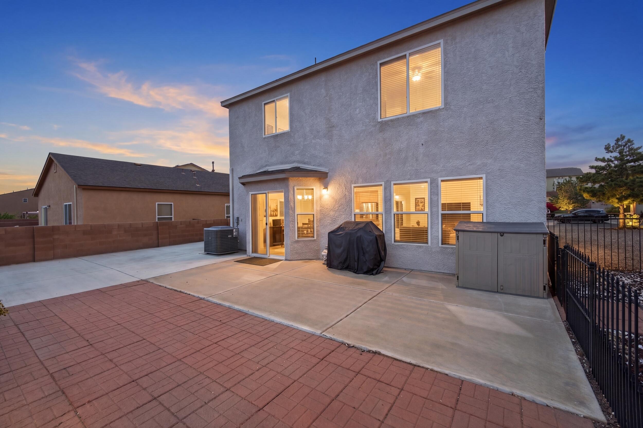 Photo 16 — 2912 McKinnon Way SW