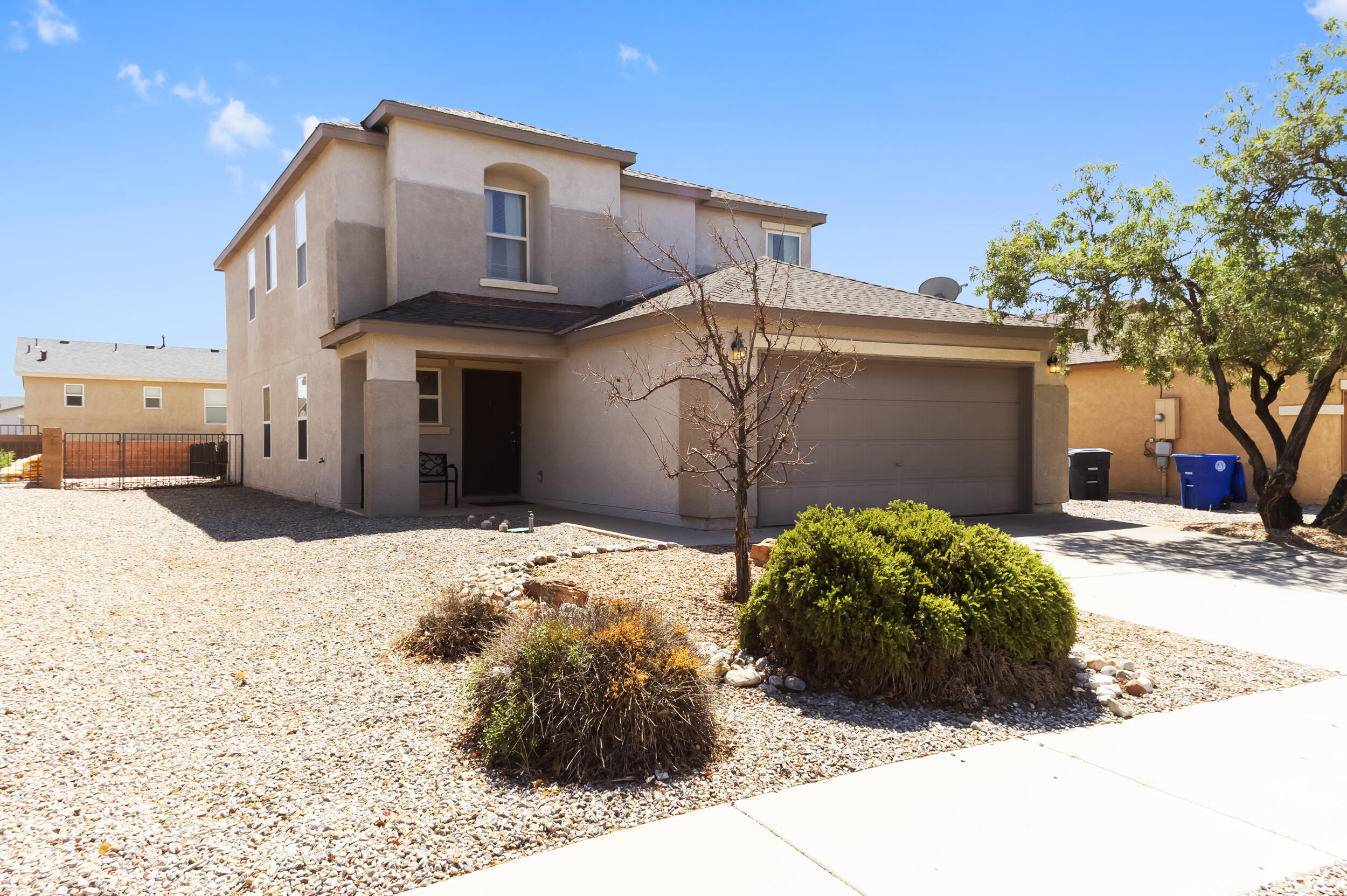 Photo 5 — 2912 McKinnon Way SW