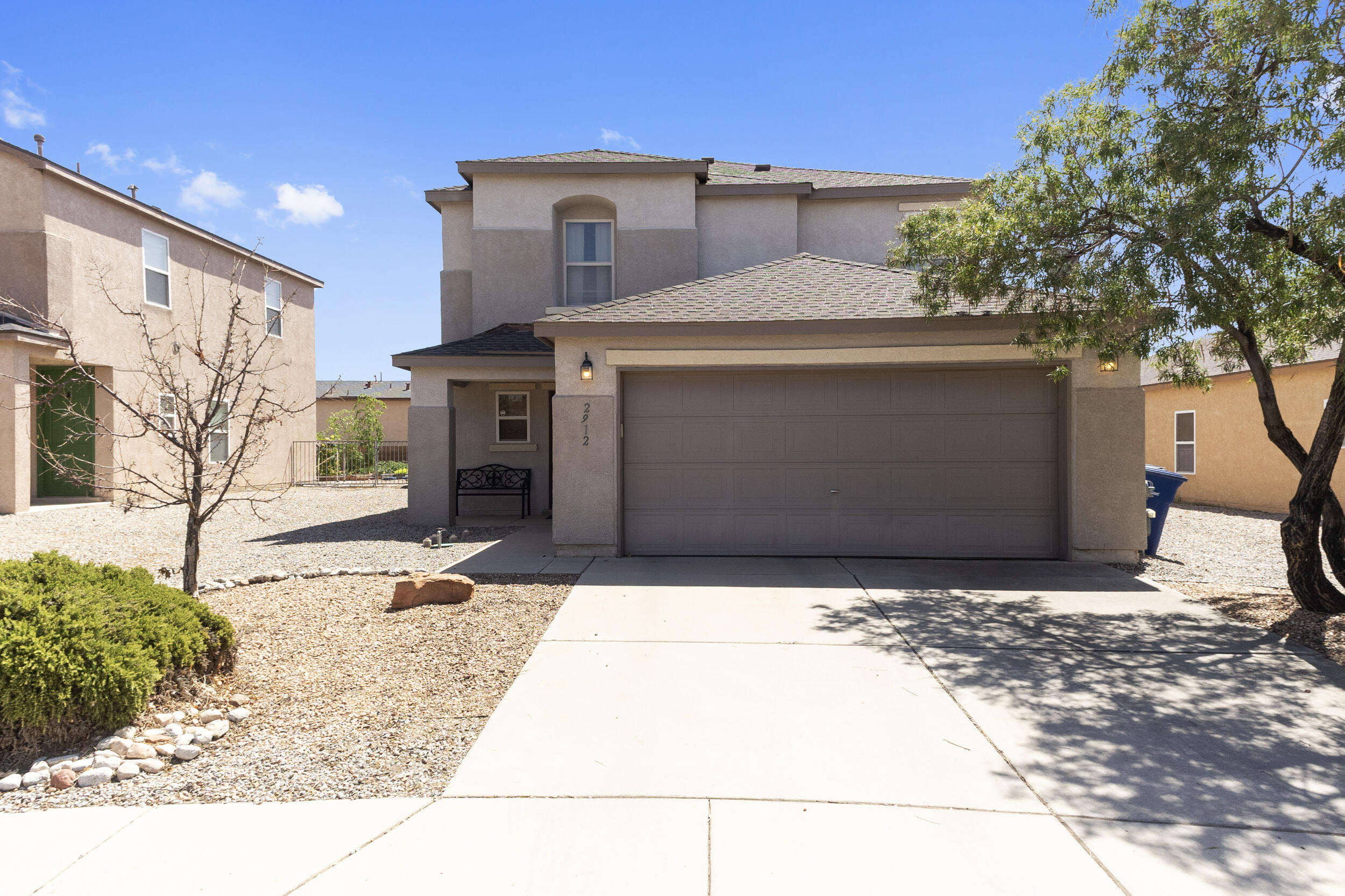 Photo 3 — 2912 McKinnon Way SW