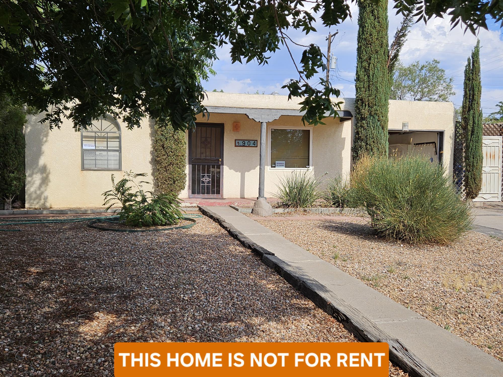 904 La Veta Drive NE, Albuquerque, NM 87108