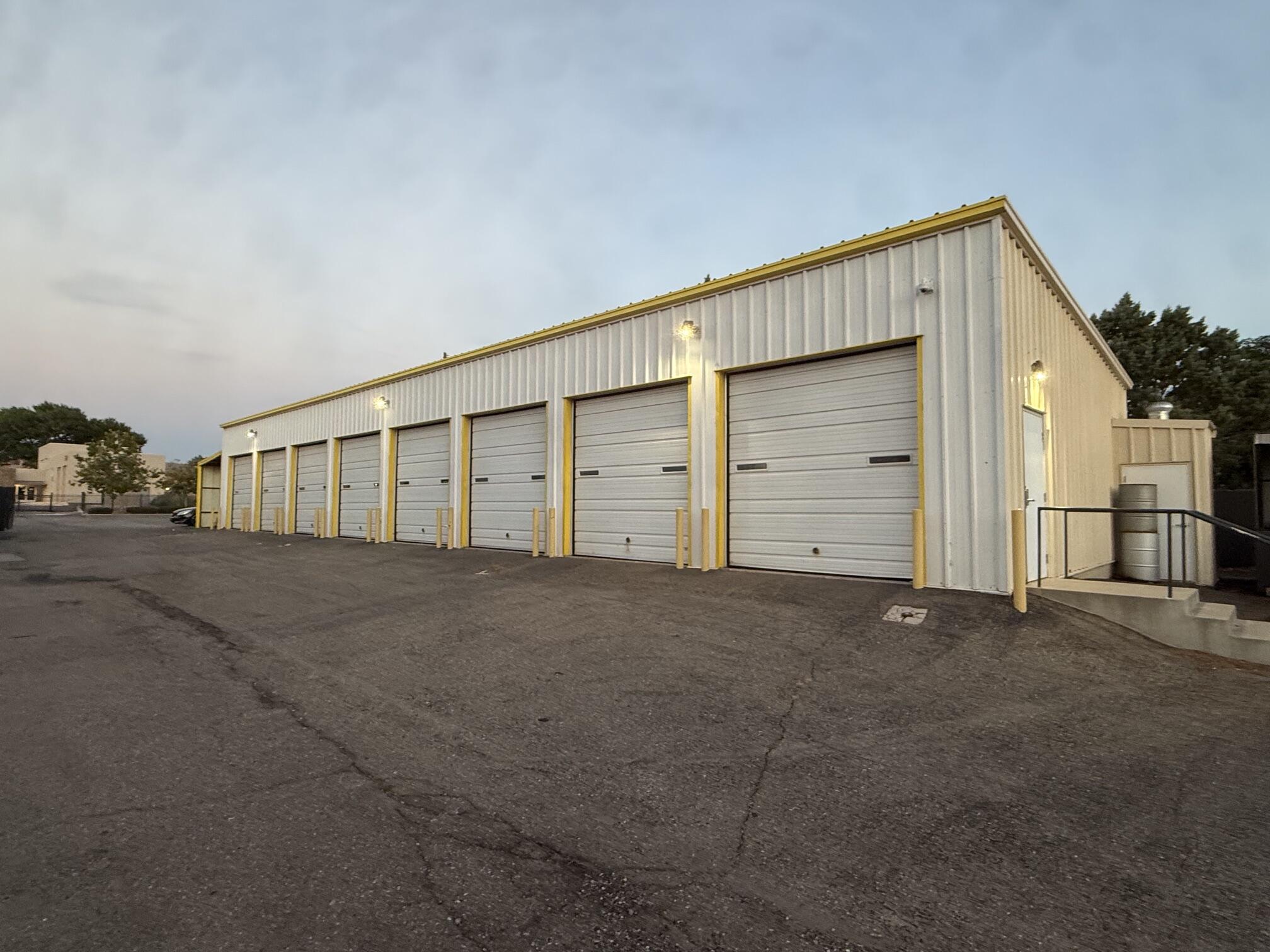 Photo 7 — 7800 Lomas Boulevard NE