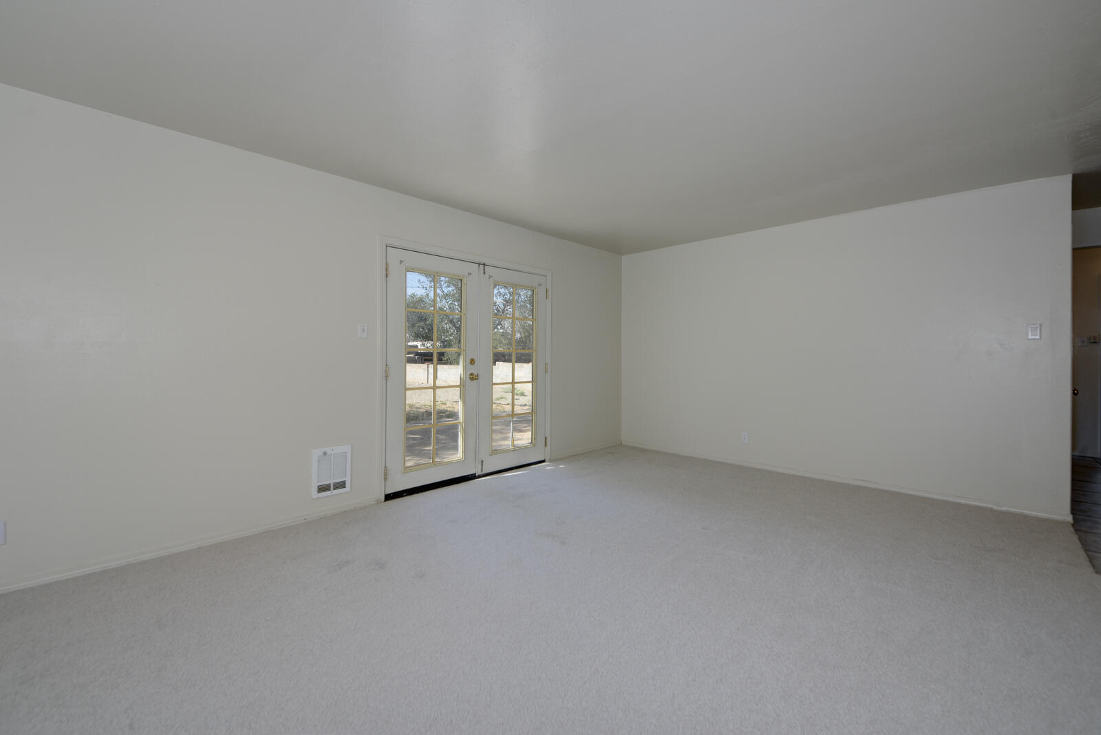 Photo 8 — 7716 McKnight Avenue NE