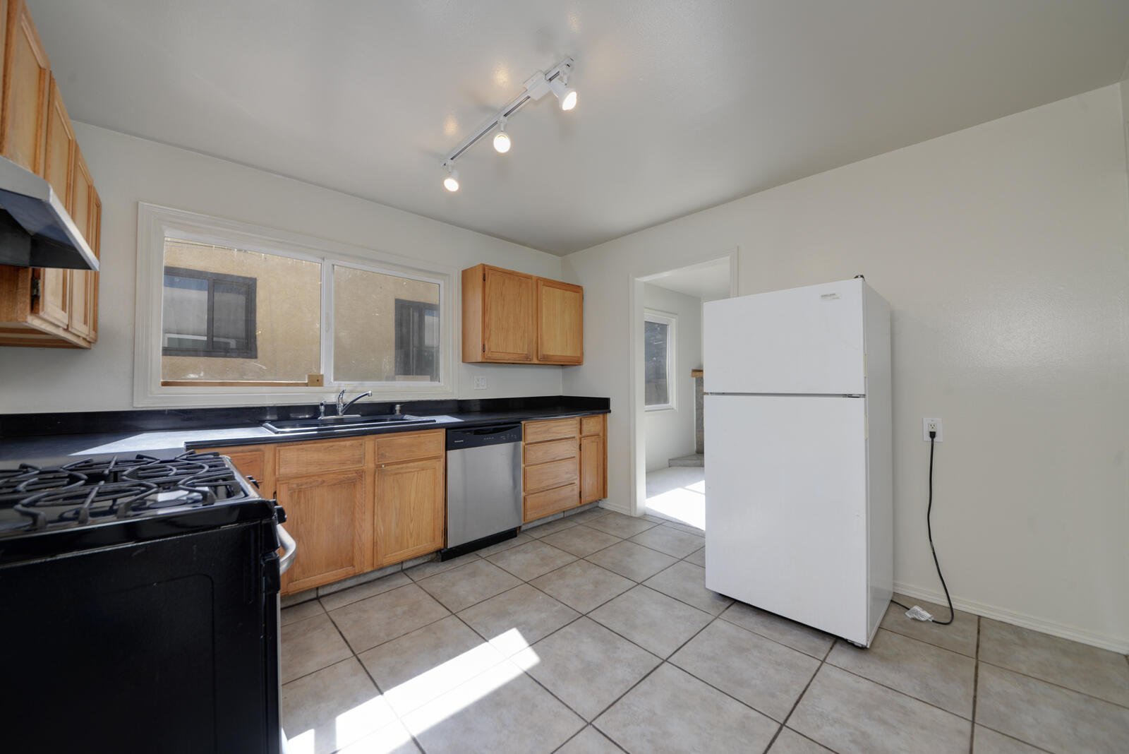 Photo 9 — 7716 McKnight Avenue NE