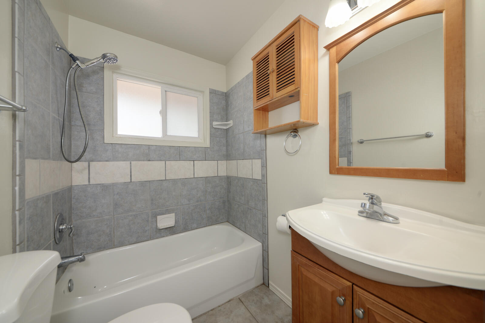 Photo 11 — 7716 McKnight Avenue NE