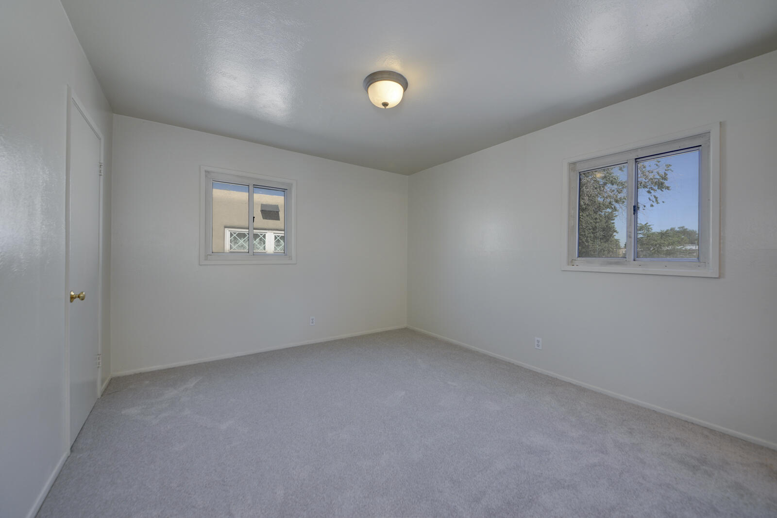 Photo 18 — 7716 McKnight Avenue NE