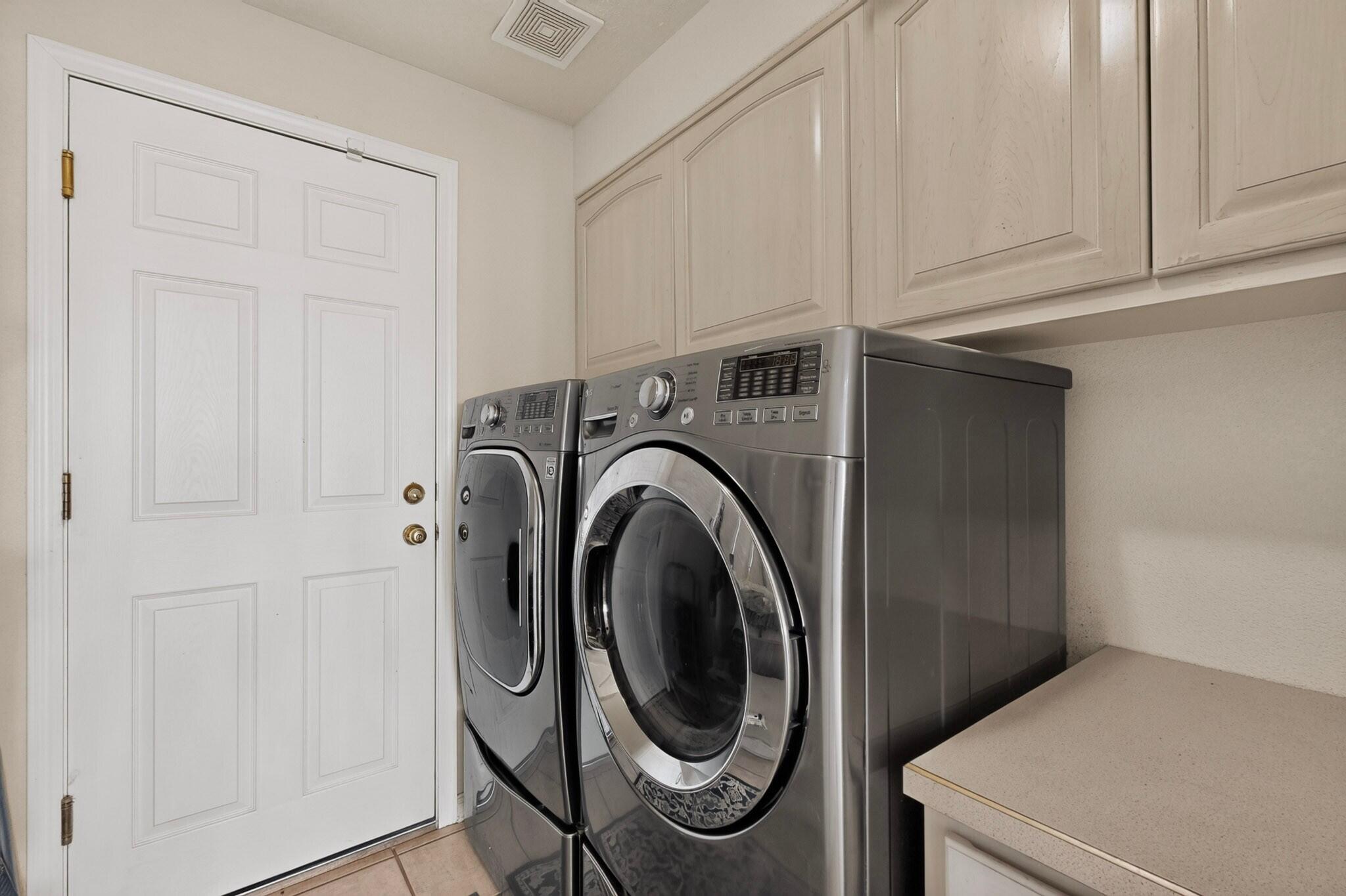 Photo 5 — 5109 Willow Creek Place NW