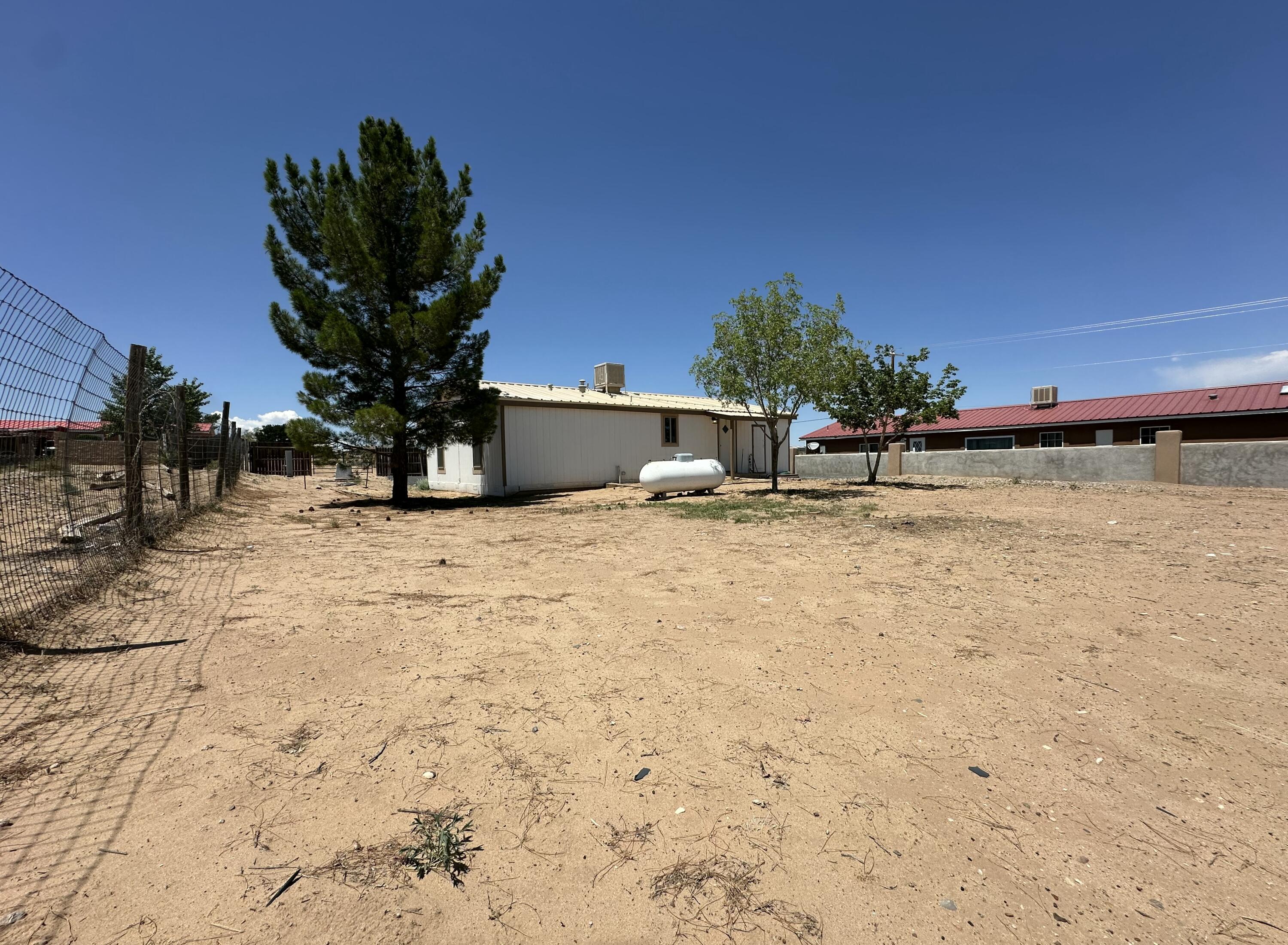 Photo 3 — 1006 26th Street SW