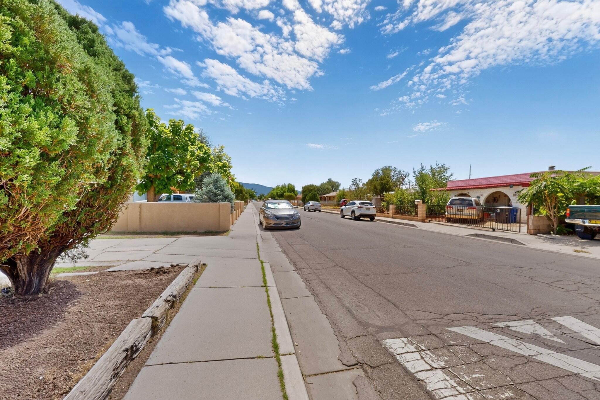 Photo 3 — 855 Delamar Avenue NW