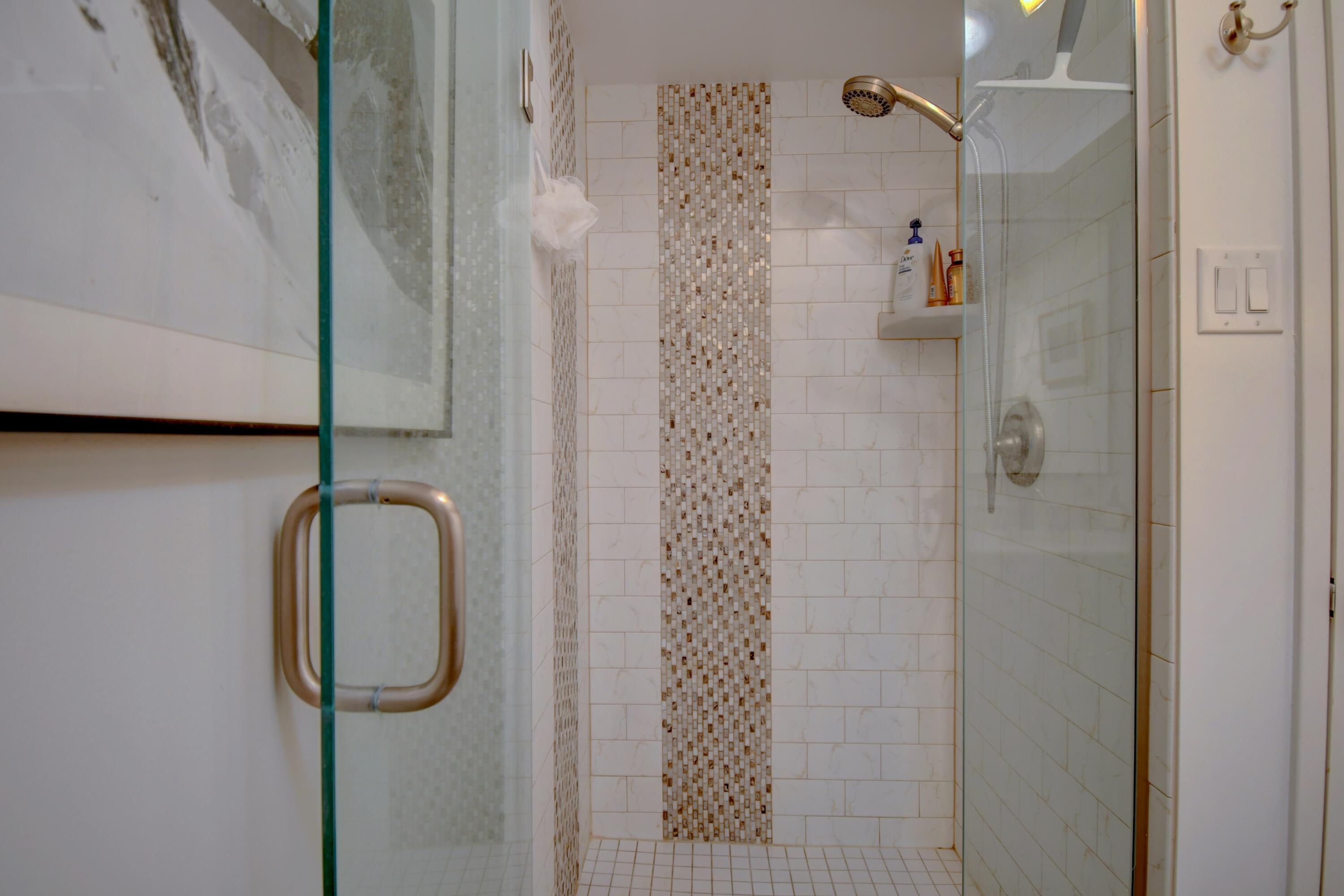 Photo 15 — 1311 Park Avenue SW
