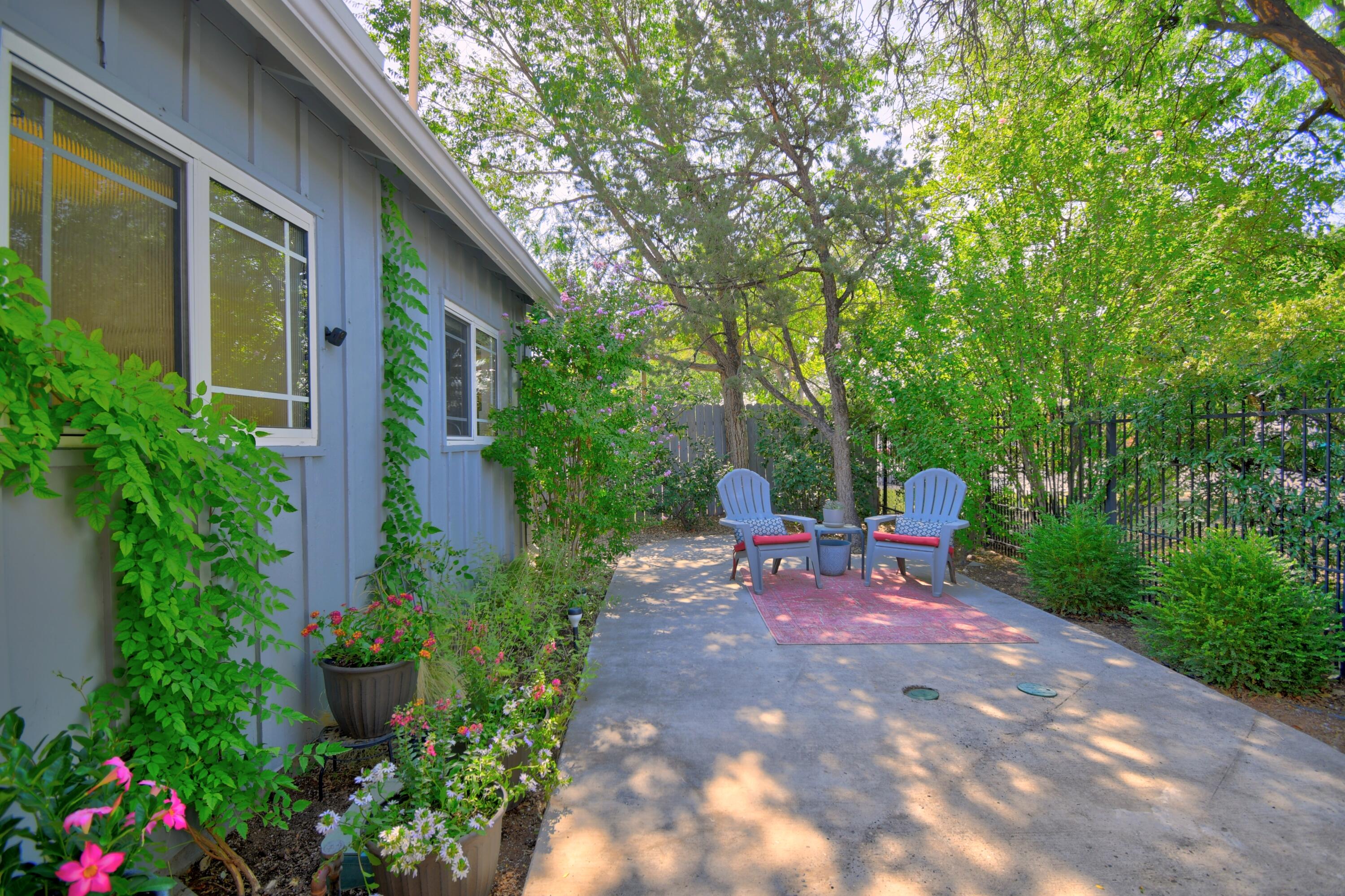 Photo 2 — 1311 Park Avenue SW