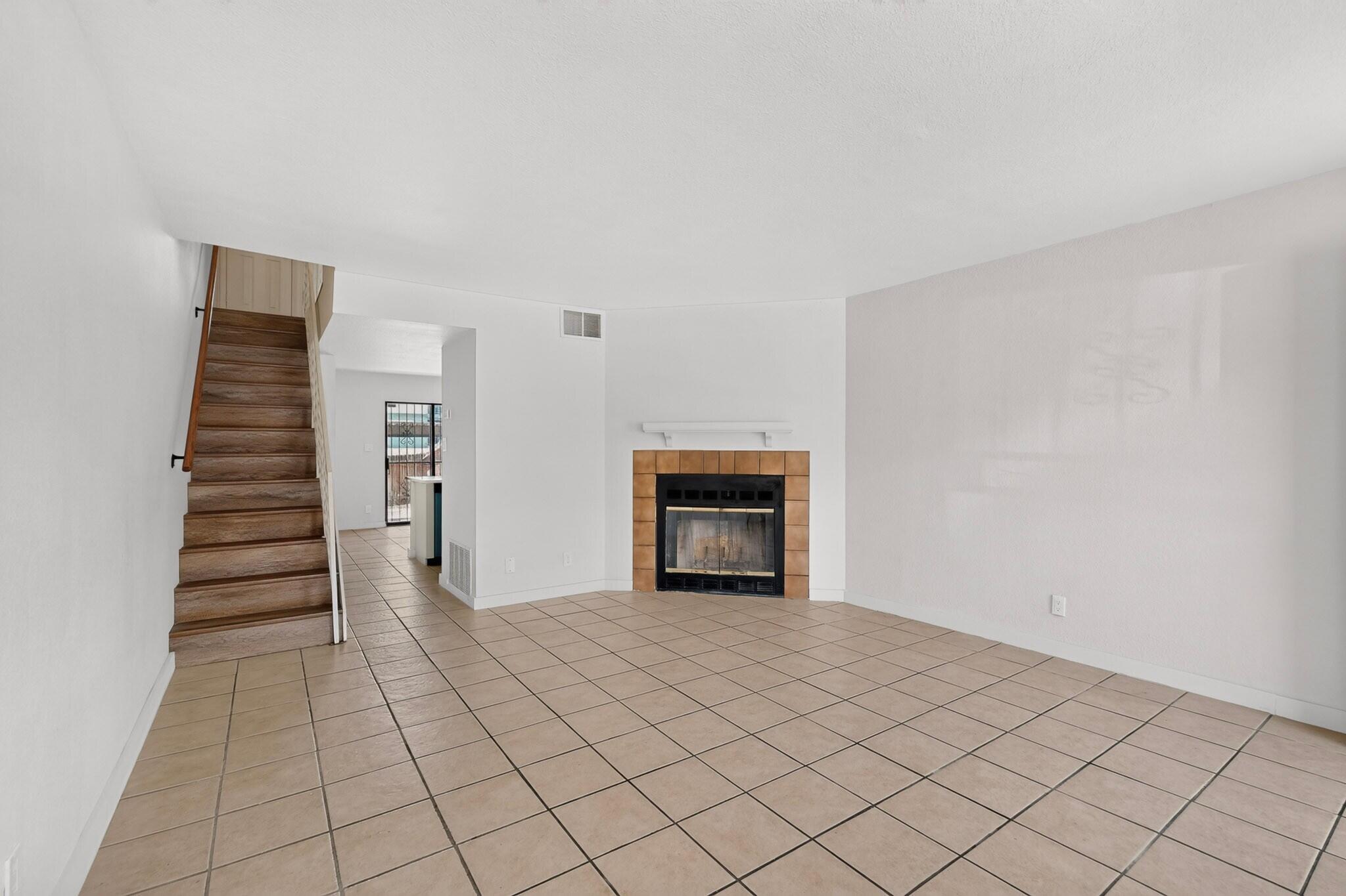 Photo 7 — 3301 Monroe Street NE UNIT P168