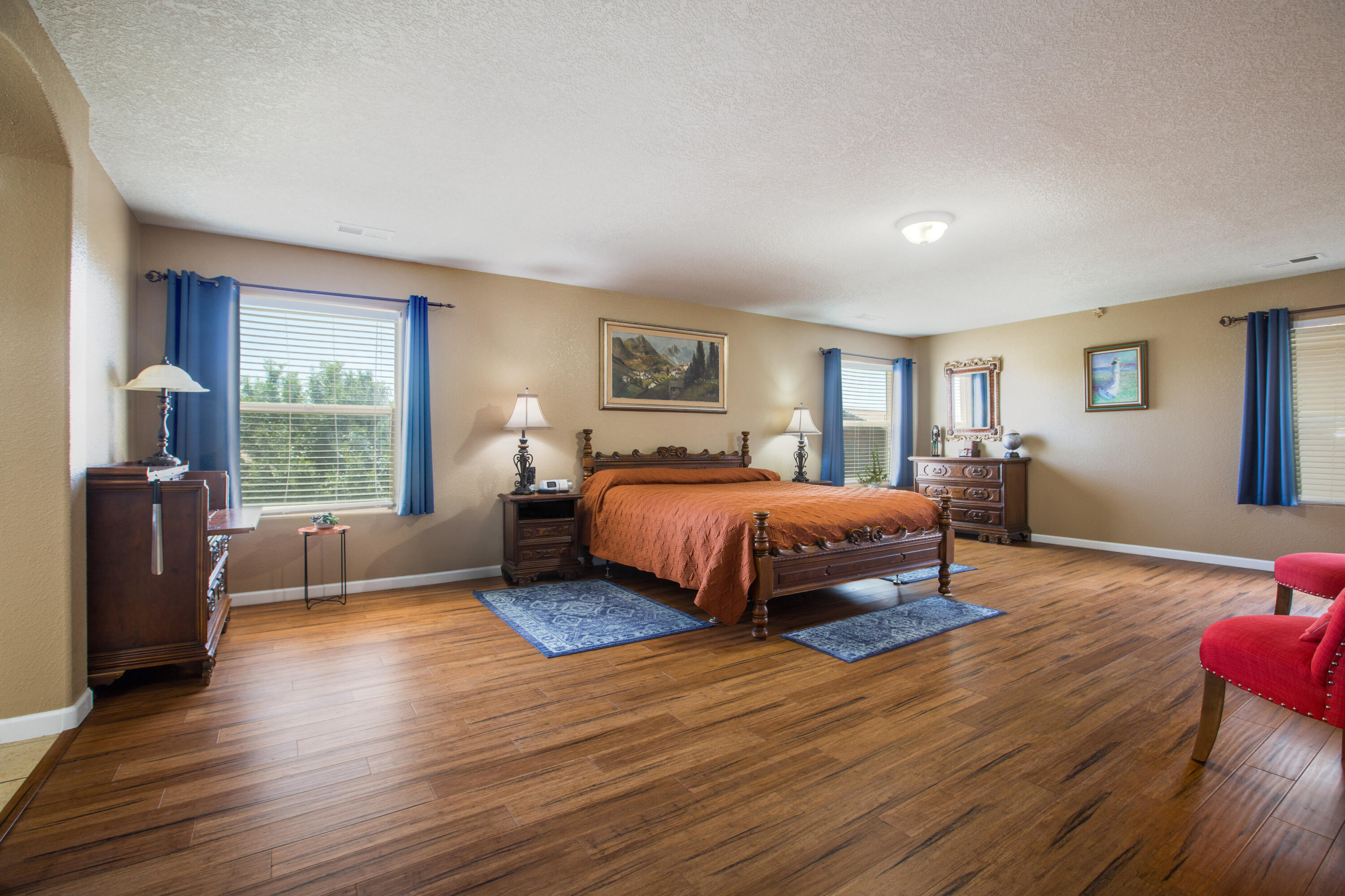 Photo 2 — 9516 Storm Cloud Avenue NW