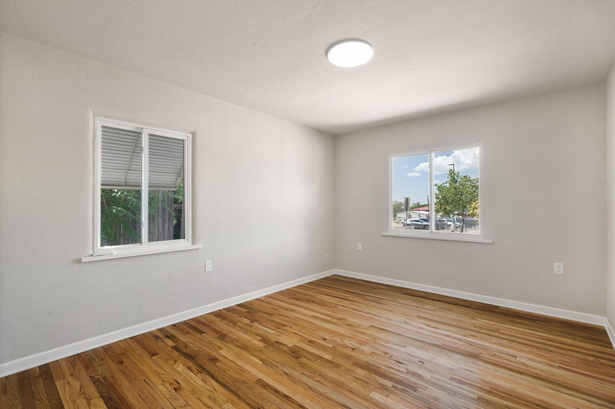 Photo 18 — 3408 Pershing Avenue SE