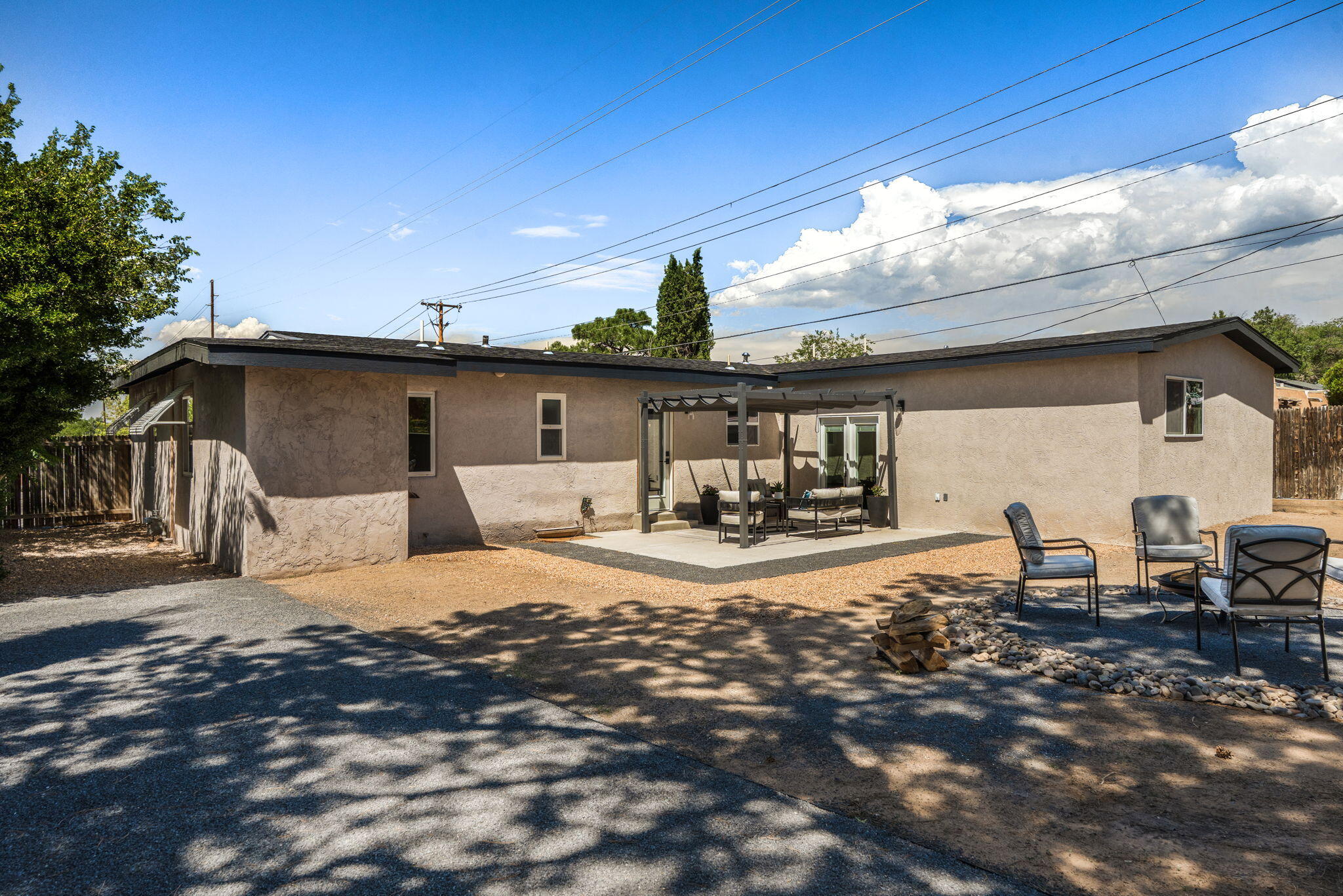 Photo 5 — 3408 Pershing Avenue SE