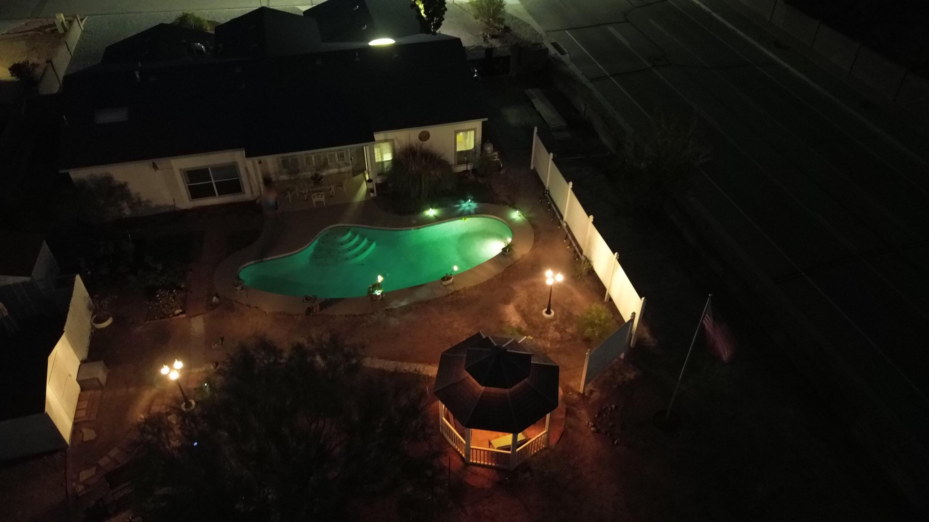 Photo 4 — 7250 Pelona Court NE