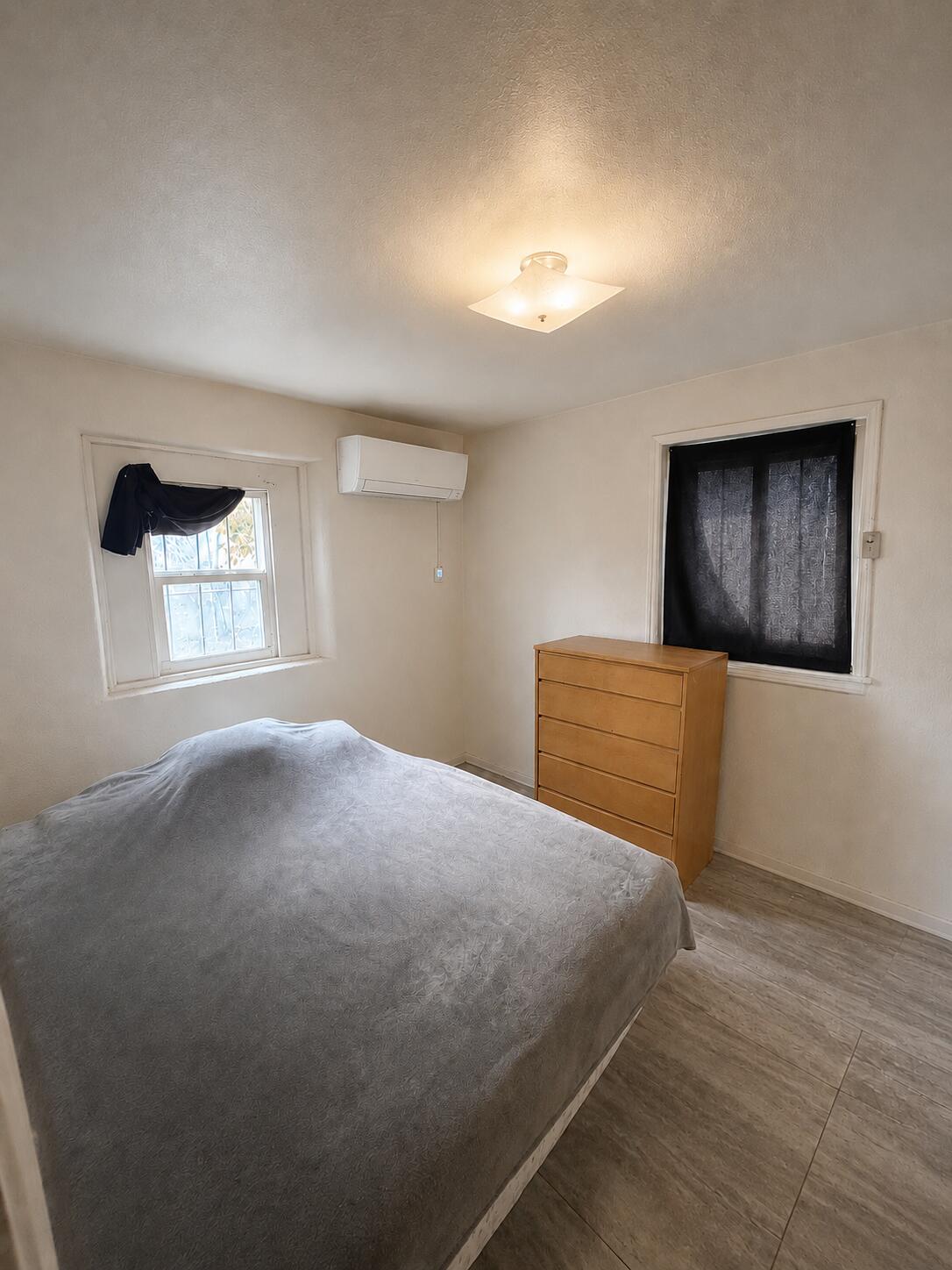 Photo 9 — 1709 Walter Street SE