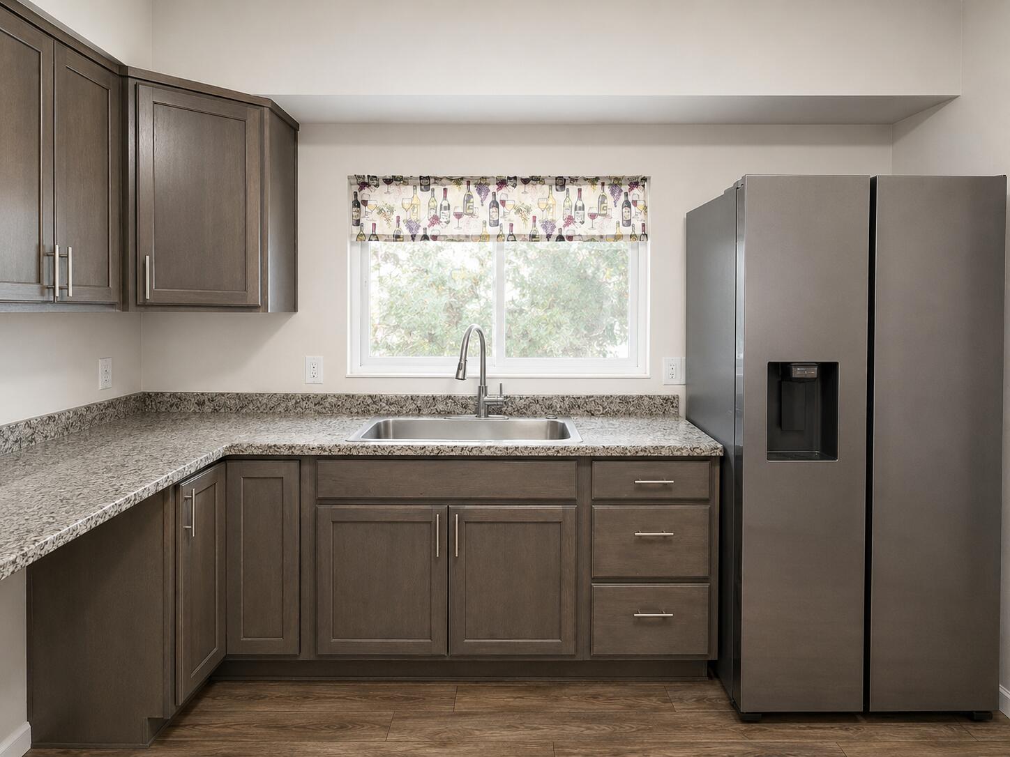 Photo 11 — 3213 Ortiz Drive NE