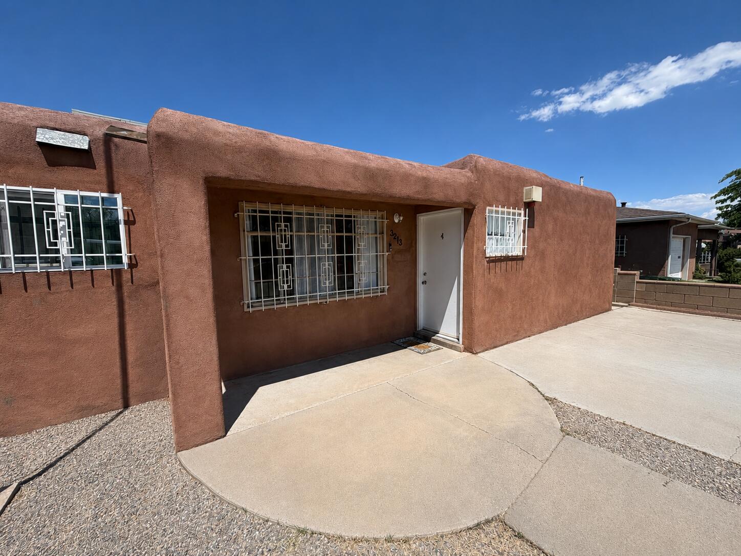 Photo 3 — 3213 Ortiz Drive NE